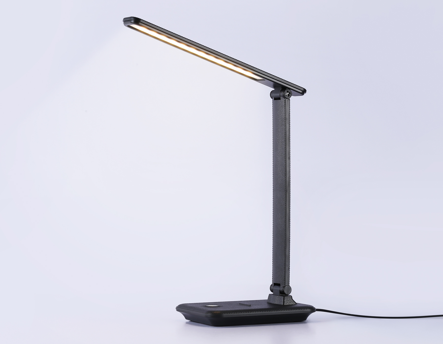 Светодиодная настольная лампа с диммером DE503 BK черный LED 3000-6400K 9W