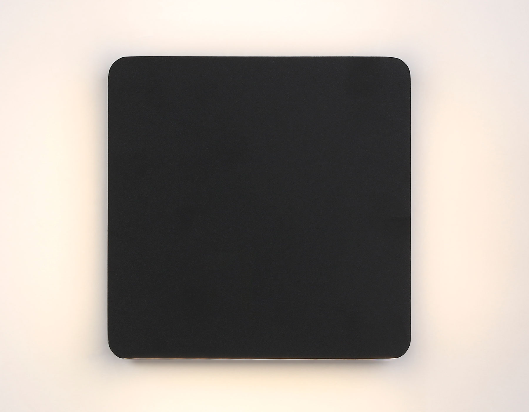 Уличный настенный светодиодный светильник IP54 ST4545 BK черный LED 4200K 11W IP54 155*155*54