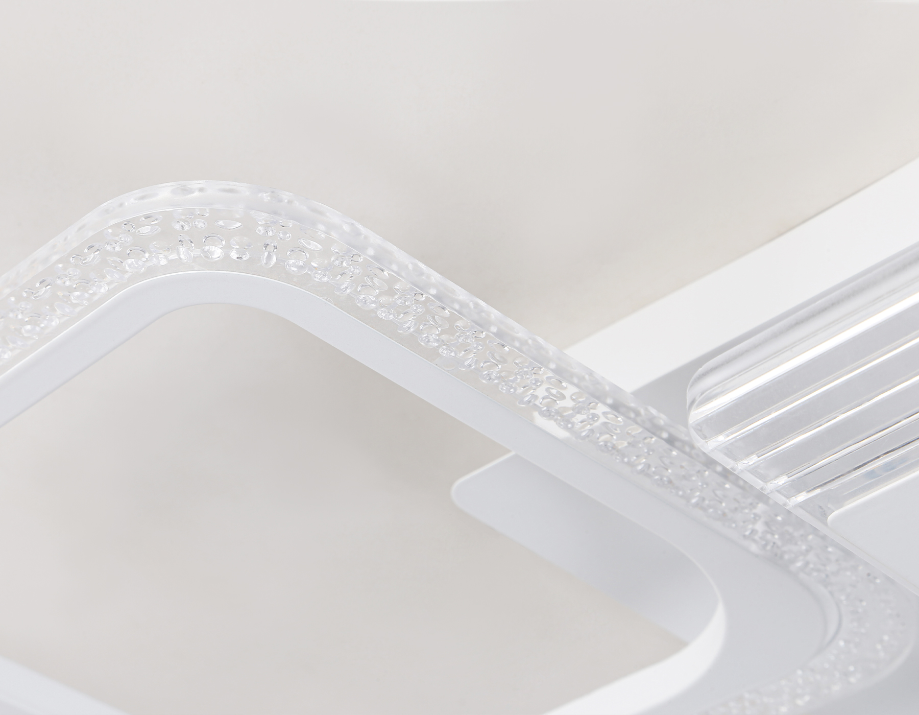 Потолочный светодиодный светильник с пультом FA4281/4 WH белый 56W 3000K+6400K/4200K/6400K+3000K 525*525*75 (ПДУ ИК)