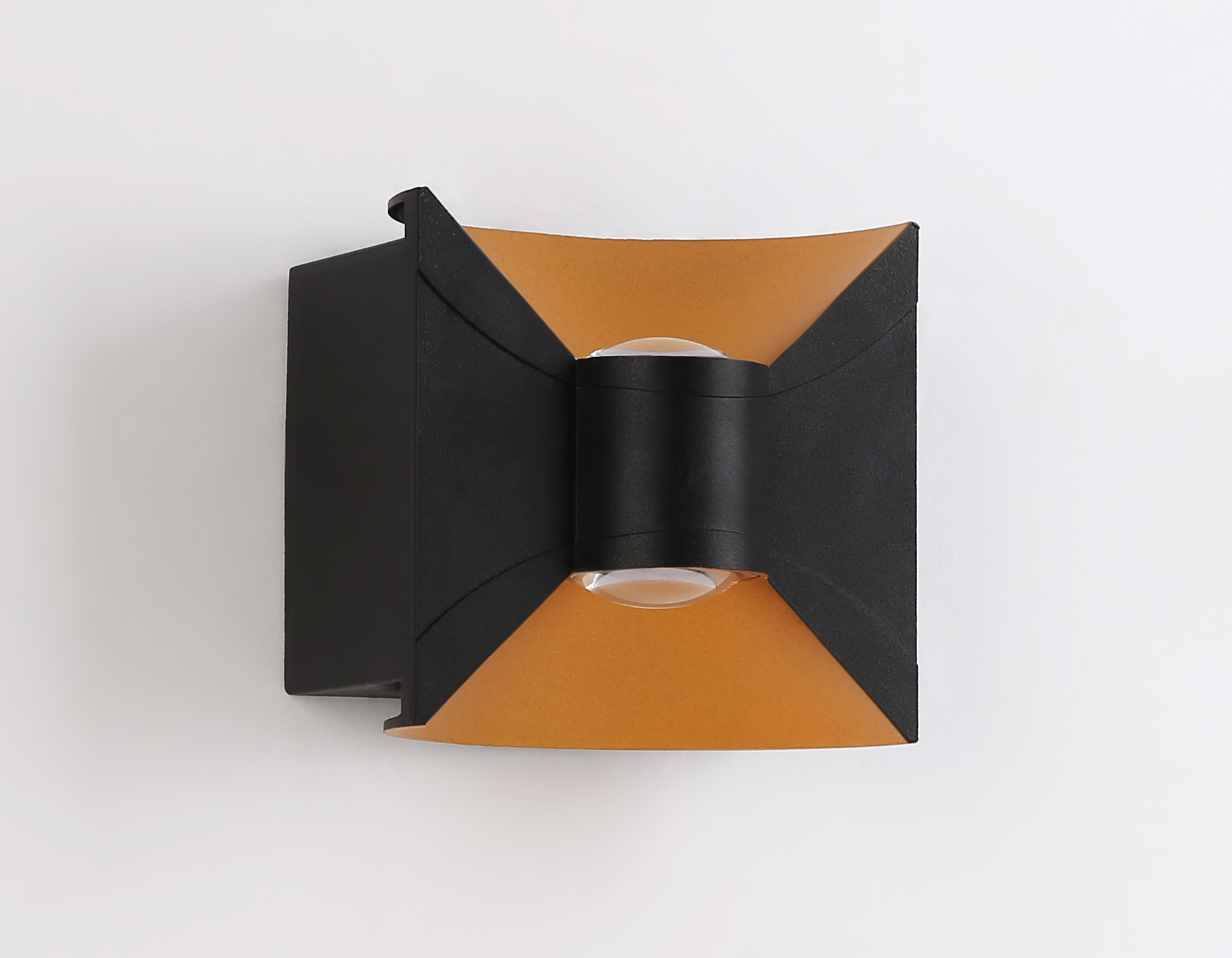 Уличный настенный светодиодный светильник IP54 ST4472 BK/GD черный/золото LED 4200K 6W IP54 92*98*55