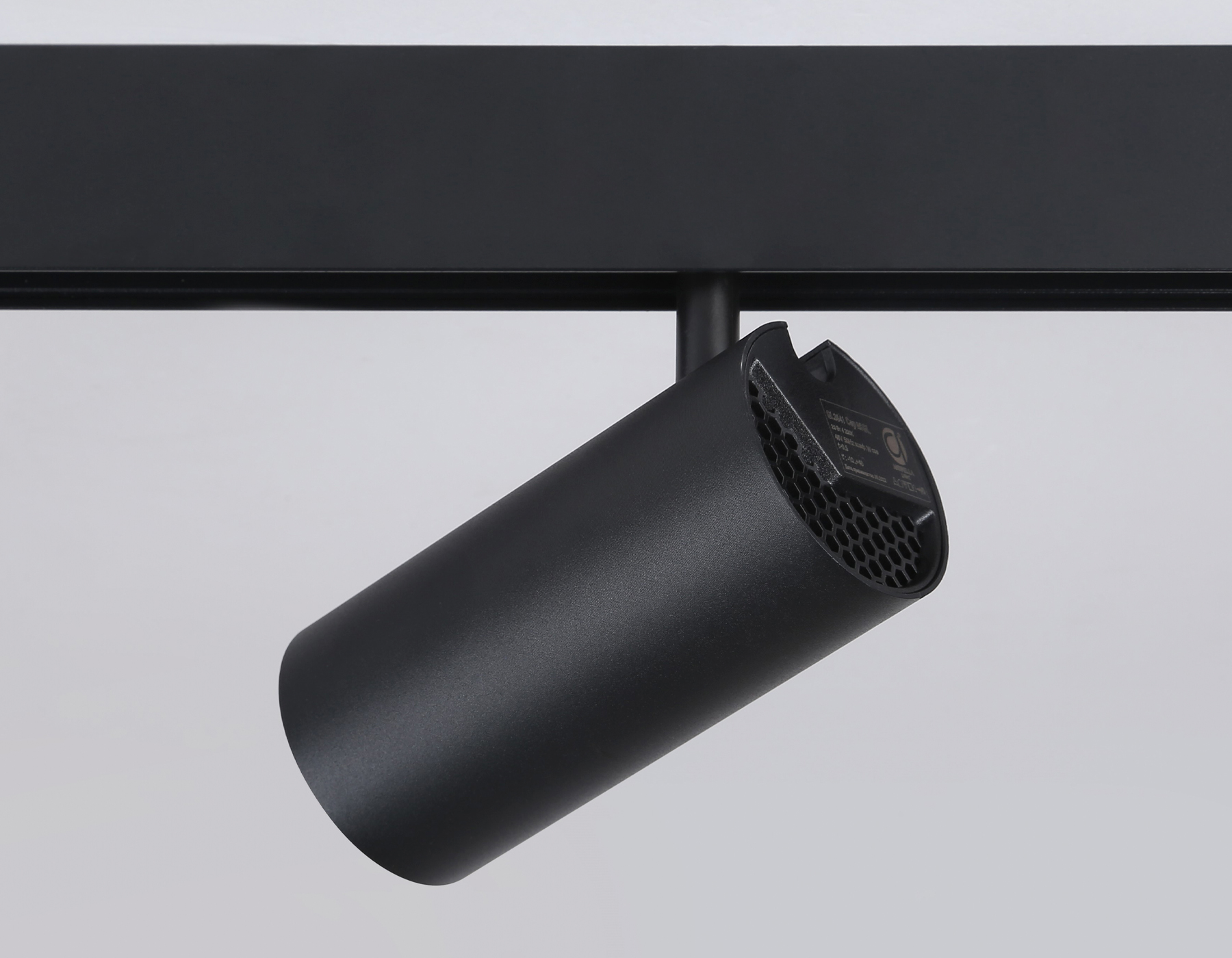 Светильник светодиодный трековый для шинопровода Magnetic GL3841 BK черный IP20 20W 4200K 48V 24° D67*138