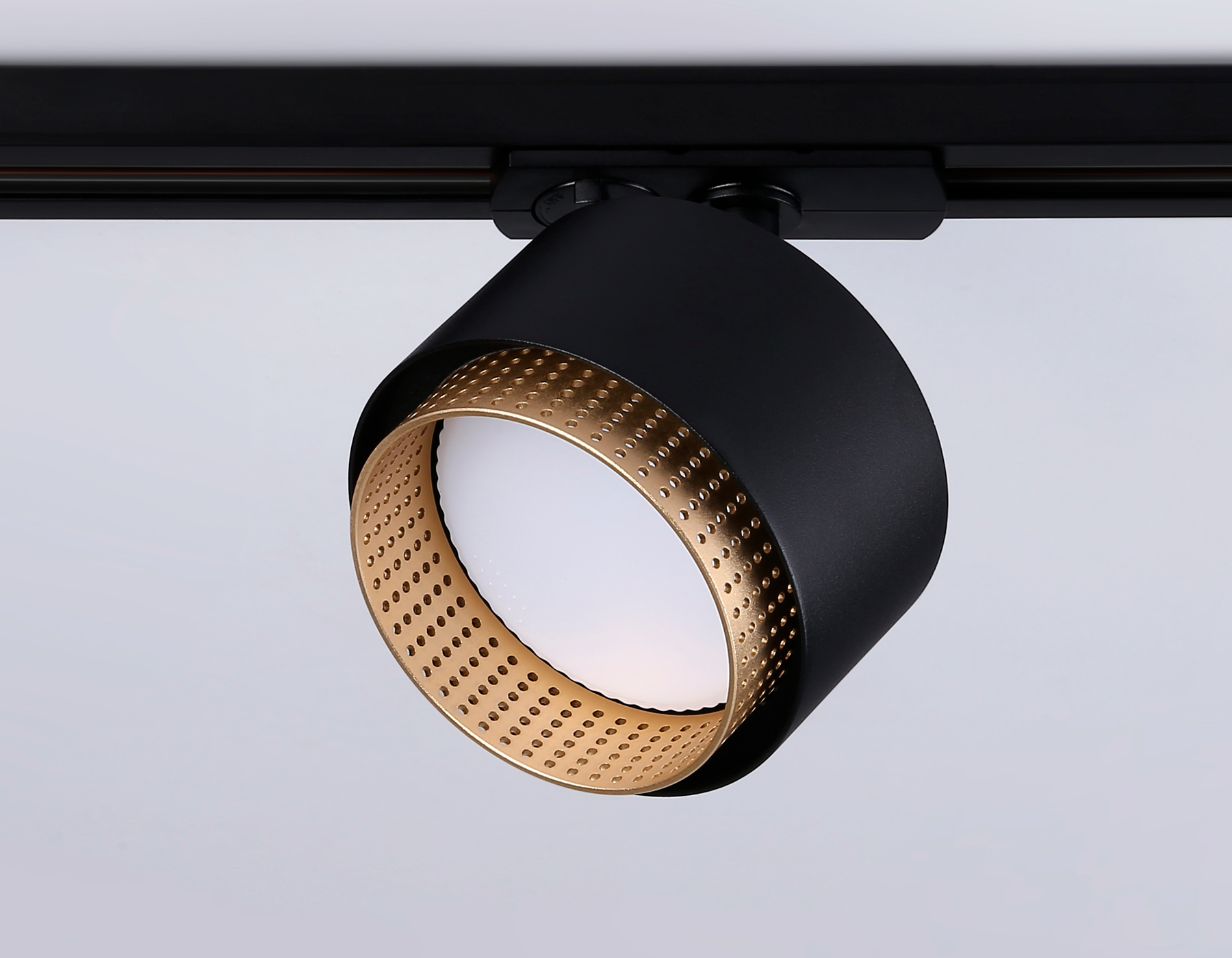 Трековый однофазный светильник со сменной лампой GL5381 BK/GD черный/золото GX53 max 12W D95*130