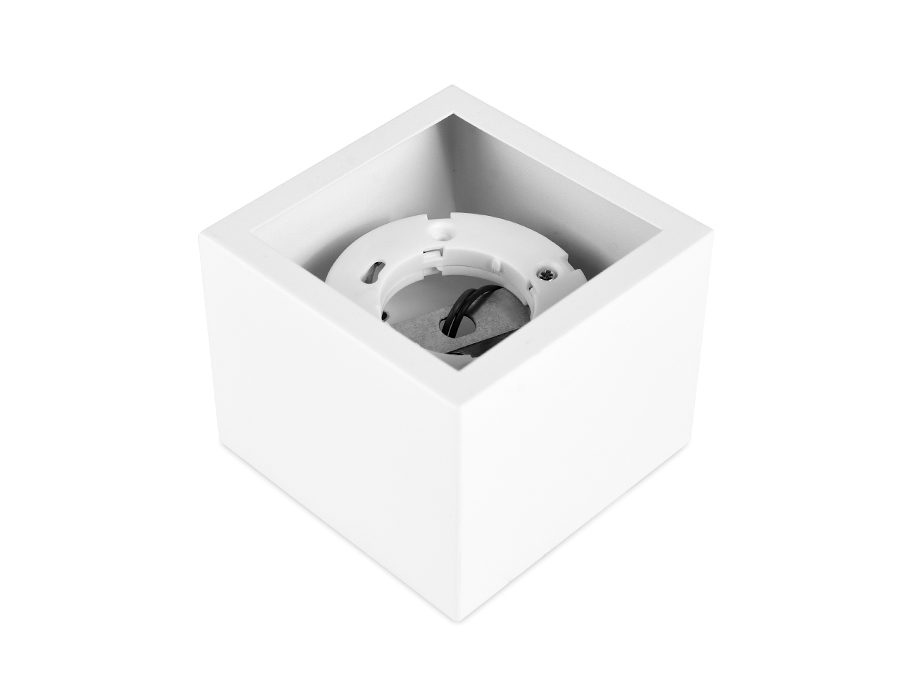 Точечный накладной светильник GX53 TN705 WH белый GX53 100*100*80