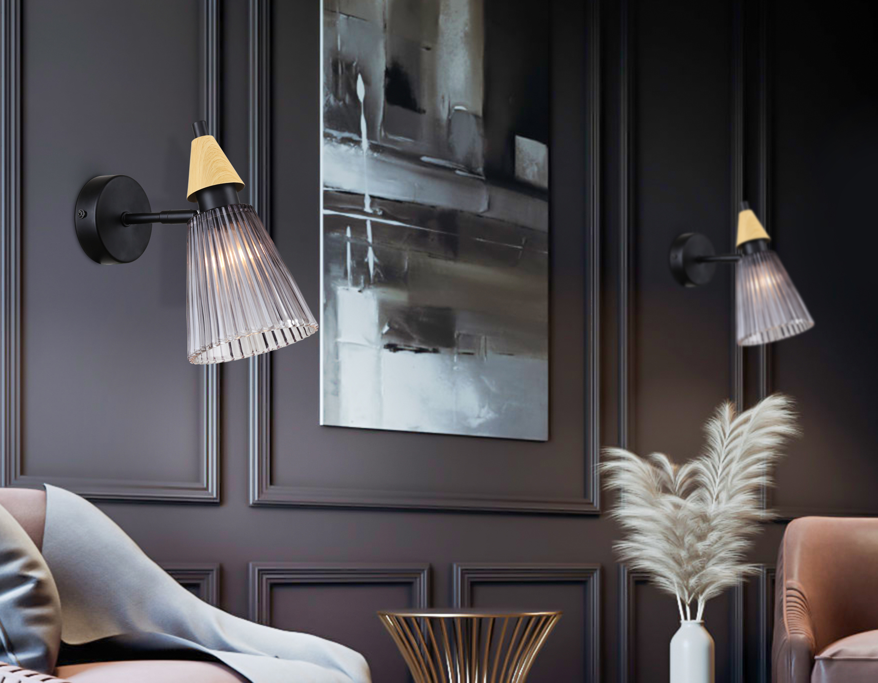 Настенный светильник LH58118 BK/LW/SM черный/светлое дерево/дымчатый E14 max 40W 180*110*200