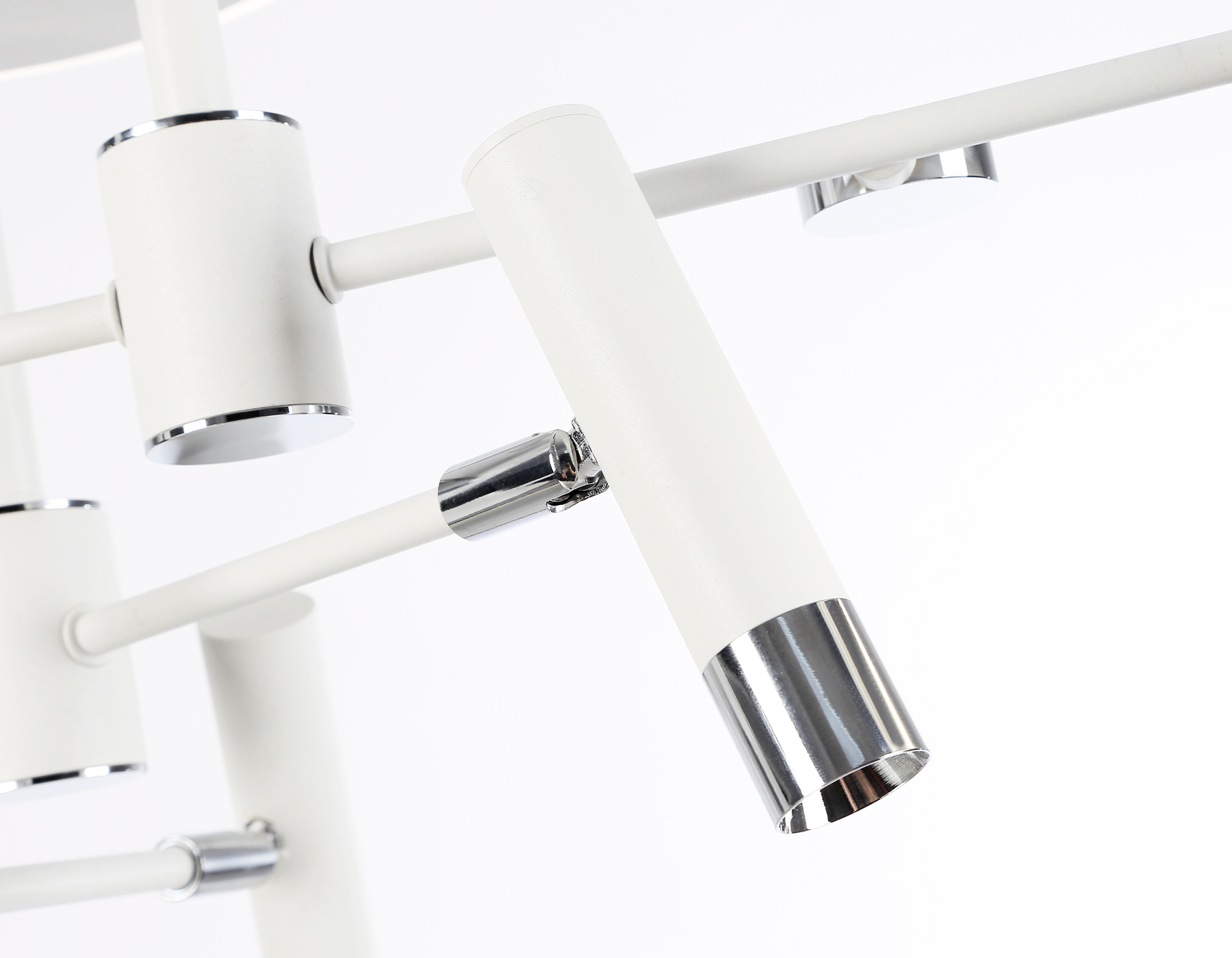 Потолочный светодиодный светильник с пультом управления FL51646/3+3 WH/CH белый/хром 76W 3000K-6400K D700*300 (ПДУ ИК)