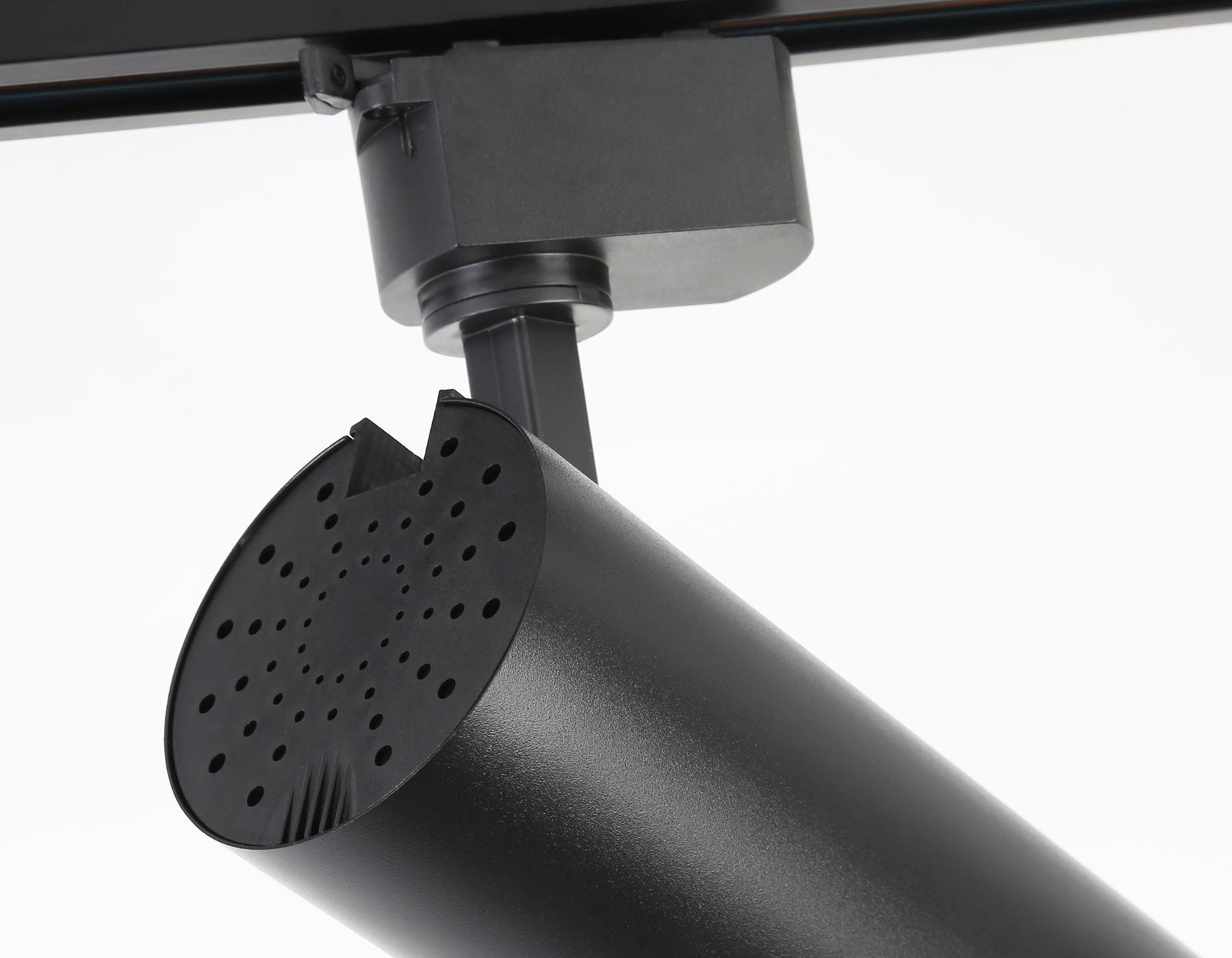 Трековый светодиодный светильник GL5829 BK черный LED 24W 4200K 24°