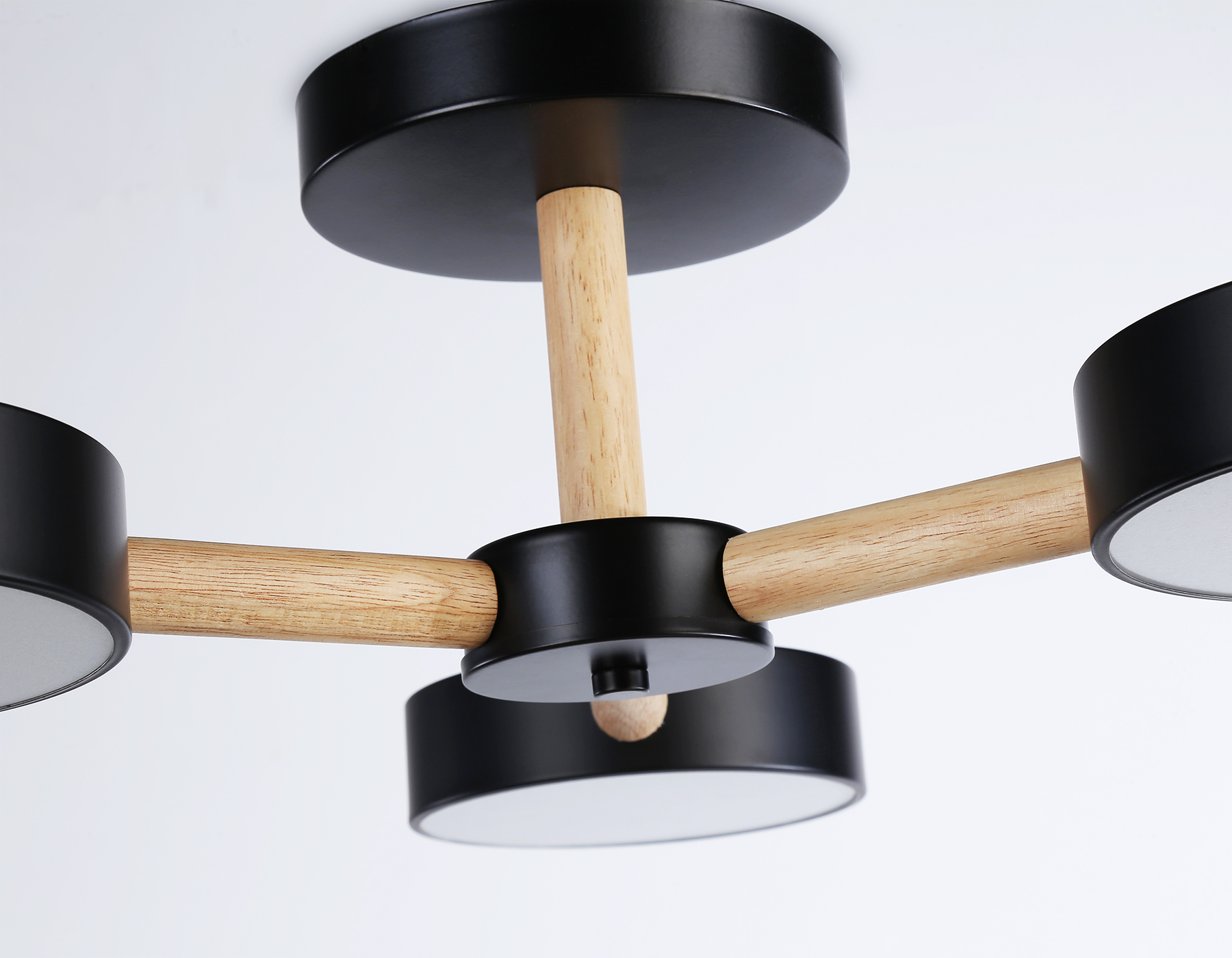 Подвесной светодиодный светильник с пультом FL4823/3 BK черный 3000K-6400K 40W D580*160 (ПДУ ИК)