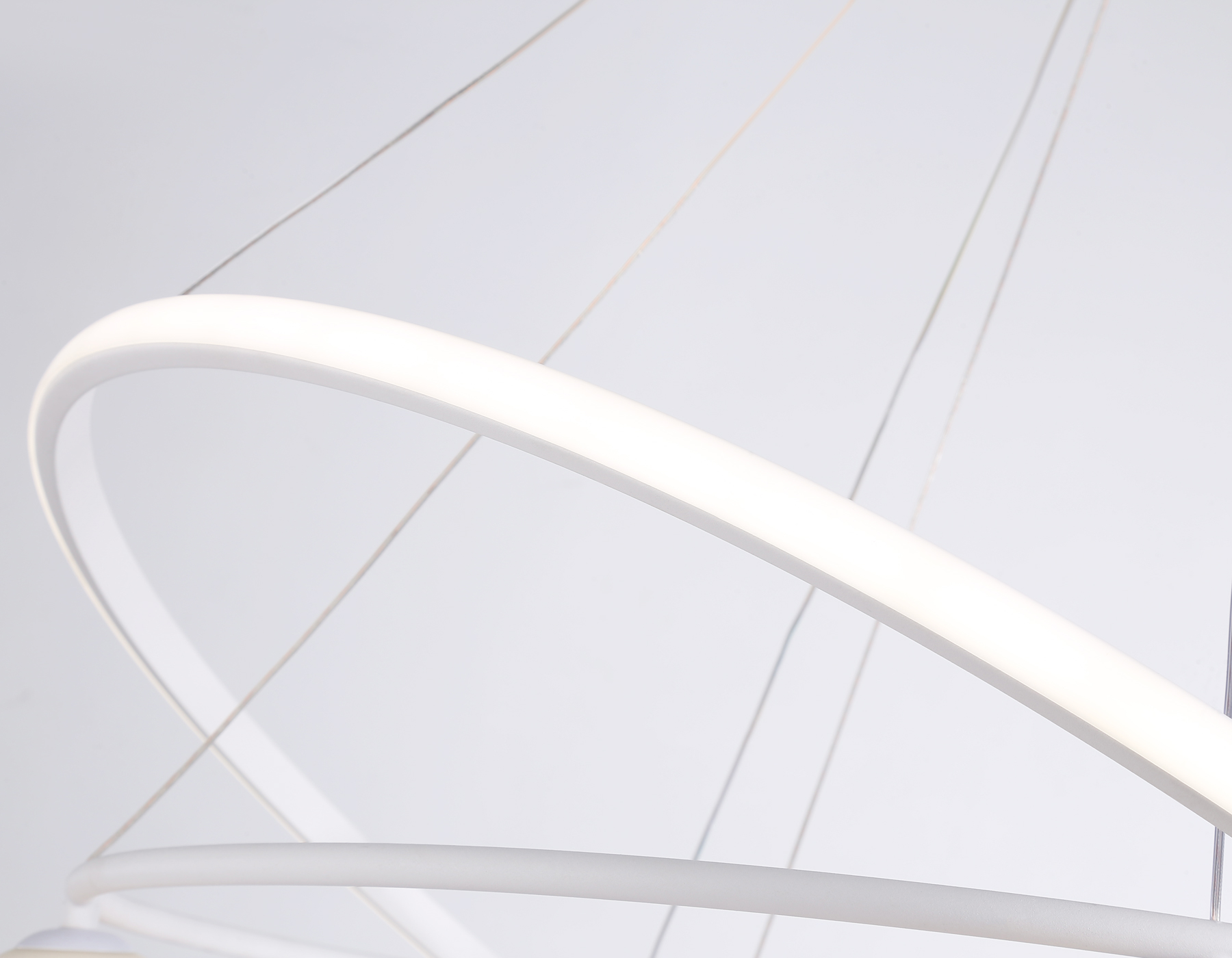 Подвесной светодиодный светильник со сменной лампой и с пультом управления FL66326/1+4 WH белый 92W 3000K-6400K+G9/4 D800/600*1200 (ПДУ ИК)