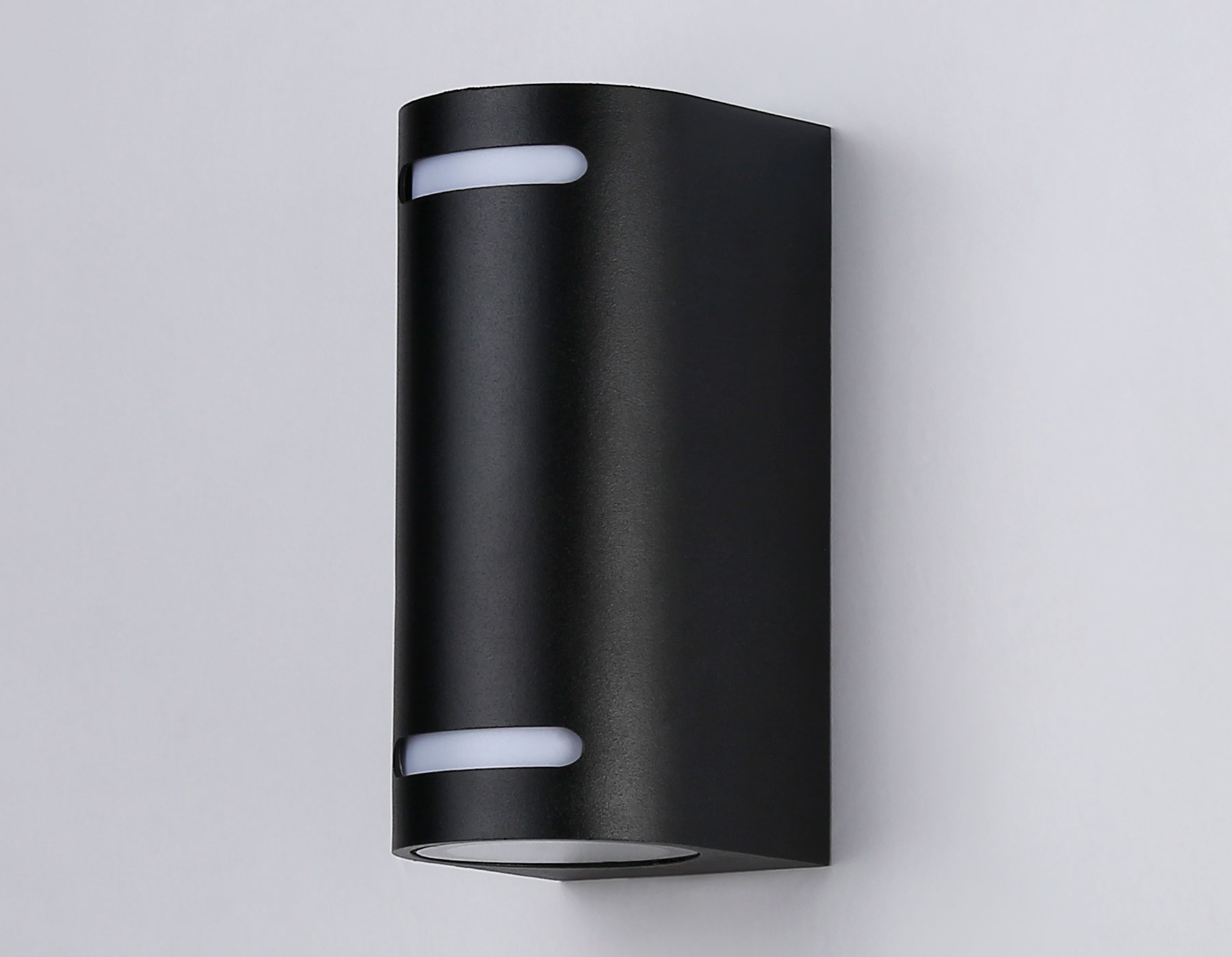 Уличный настенный архитектурный светильник ST3744/2 BK черный IP54 GU10/2 max 35W 150*68*92