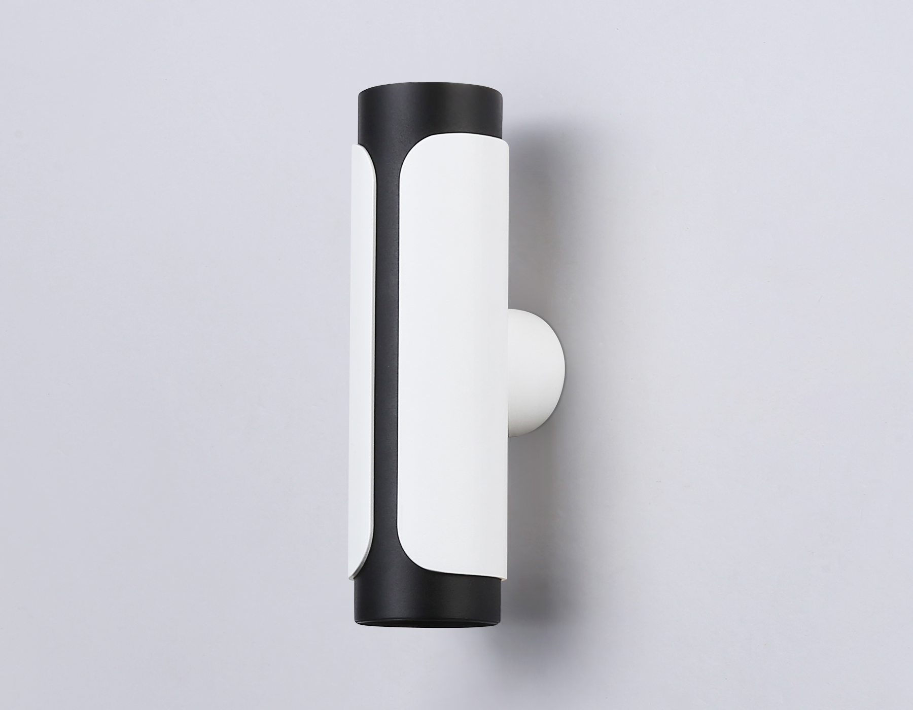 Настенный светильник со сменной лампой GU10 TN51614/2 WH/BK белый/черный GU10/2 D58*195*82