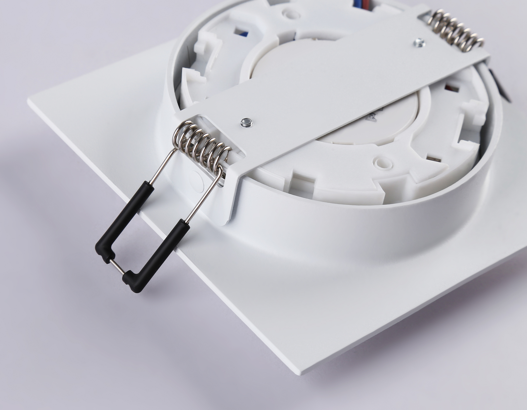 Светильник встраиваемый TN5229 WH белый GX53 110*110*35