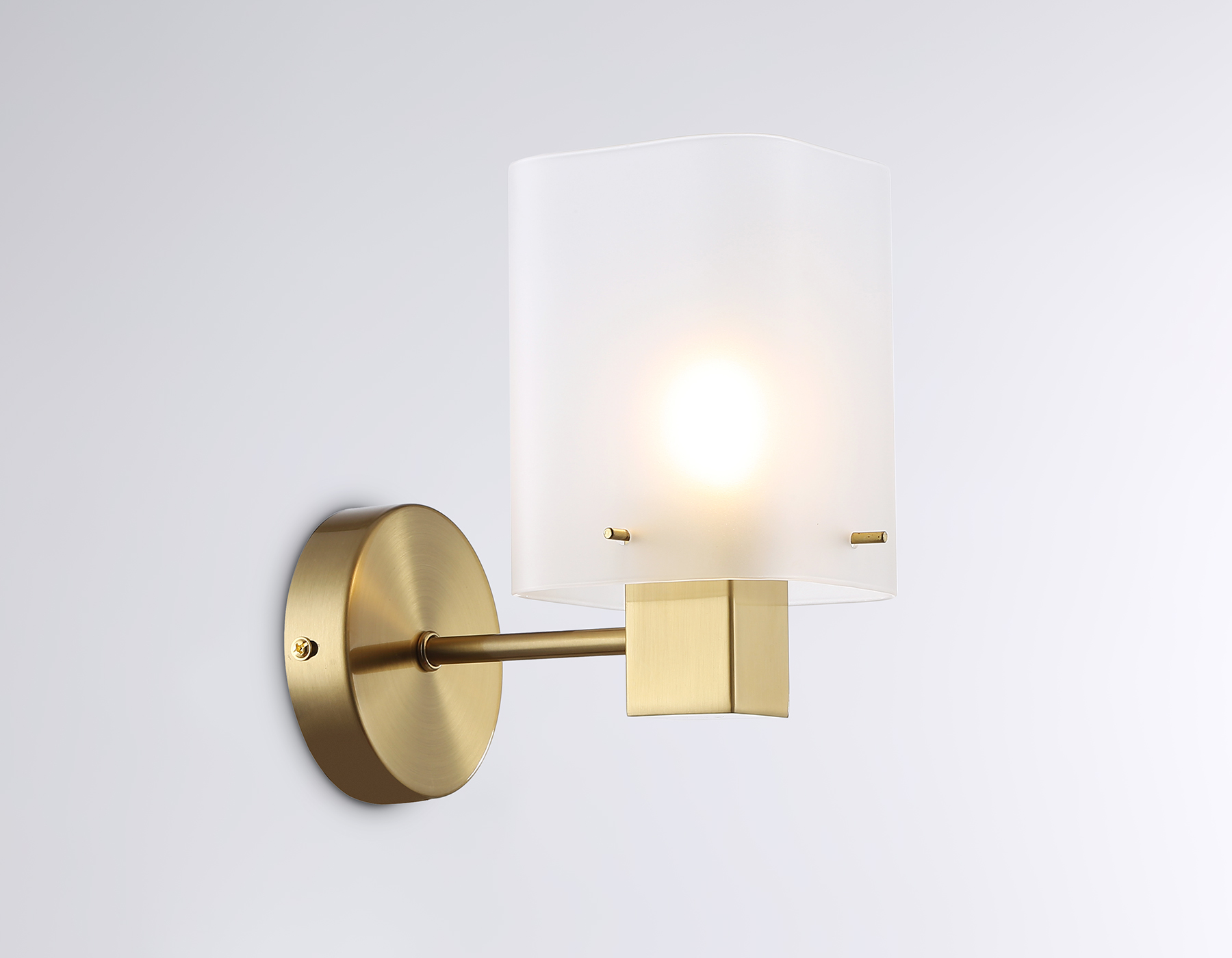 Настенный светильник LH57035 BS/SM латунь/дымчатый E14 max 40W 195*110*185