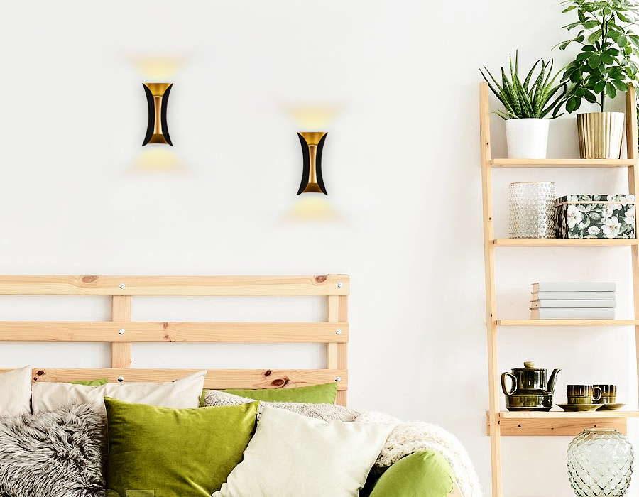 Настенный светодиодный светильник с высокой степенью влагозащиты FW193 BK/GD/S черный/золото/песок LED 4200K 10W 100*200*85