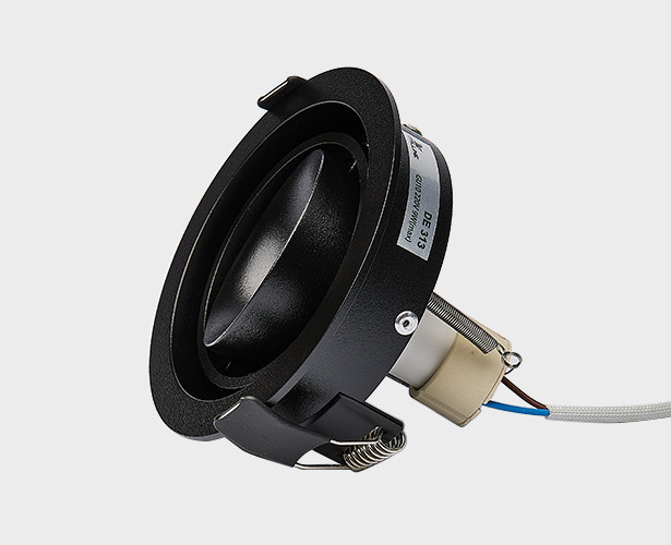 DE-313 black светильник встраиваемый