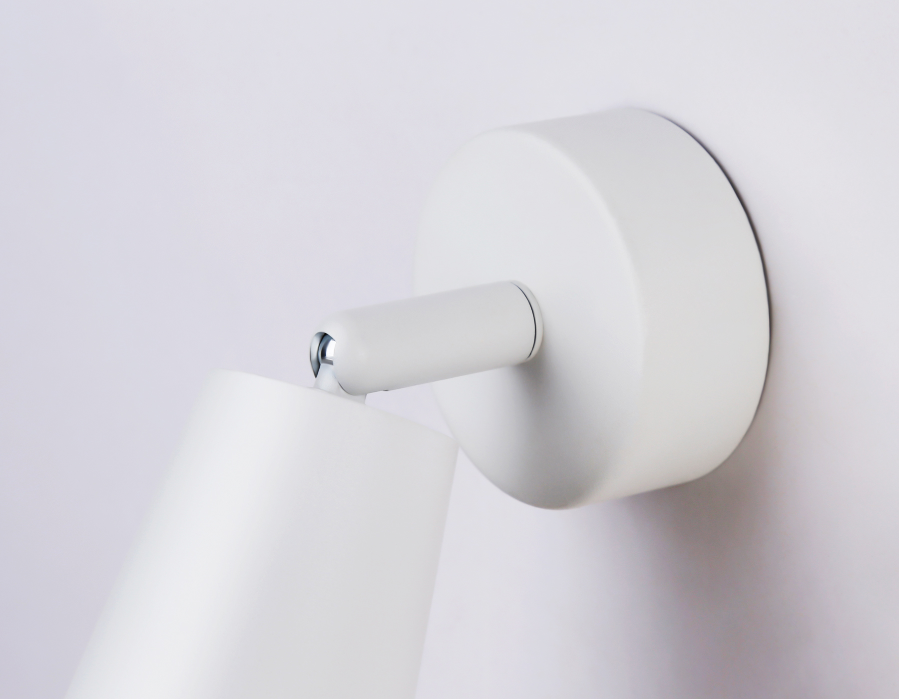 Накладной поворотный спот со сменной лампой GU10 TA13133 WH белый GU10 max 12W D60*L95*H90