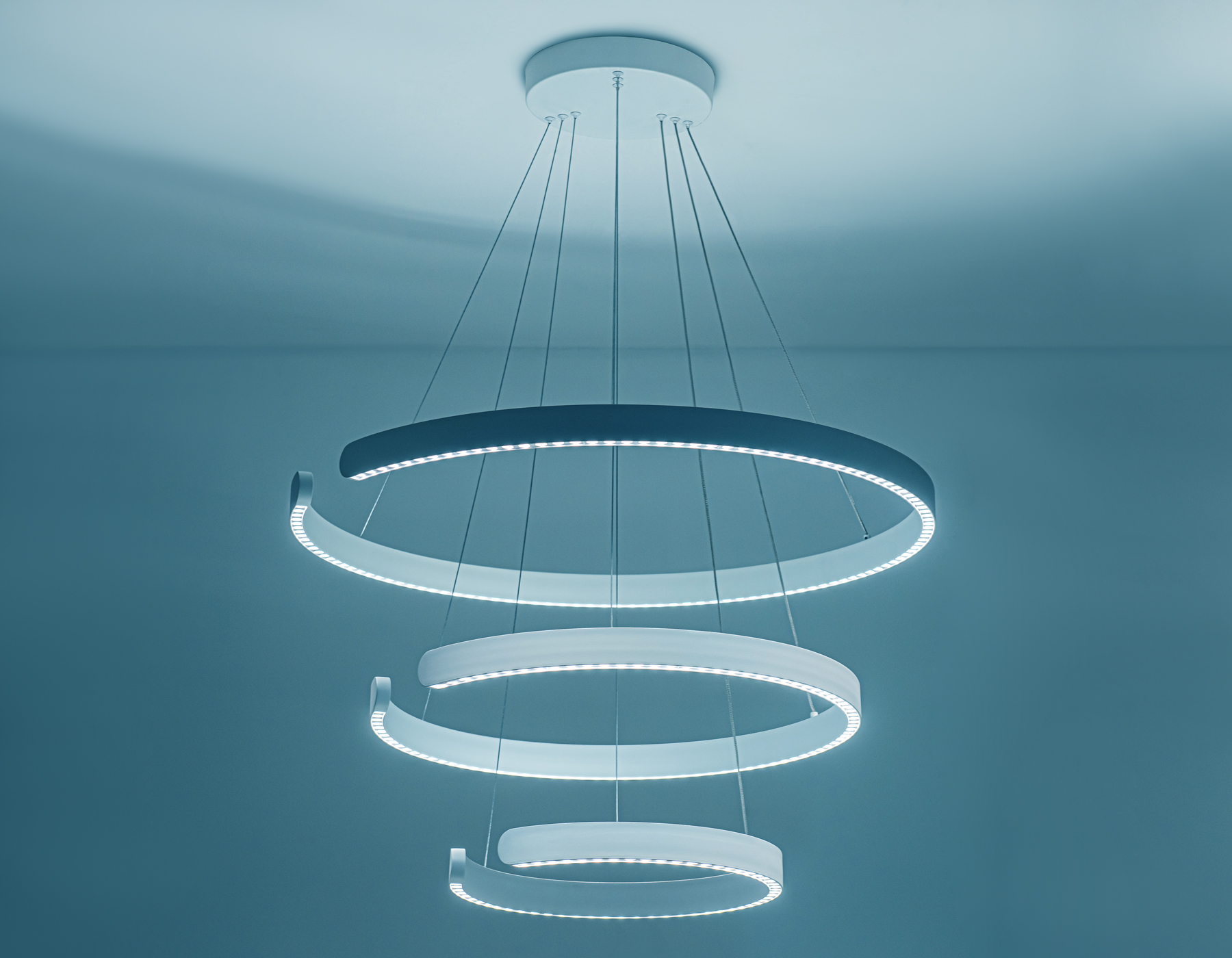 Подвесной светодиодный светильник FL5887/3 WH белый 90W 3000K/4200K/6400K D800/600/400*1200 (без ПДУ)