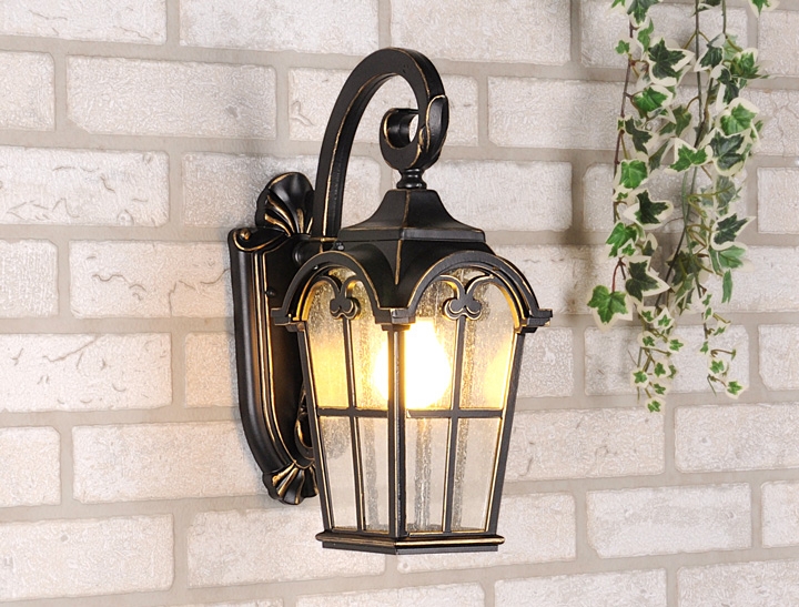 Настенный уличный фонарь черное золото Elektrostandard Mira D (electrostandart_a025301)