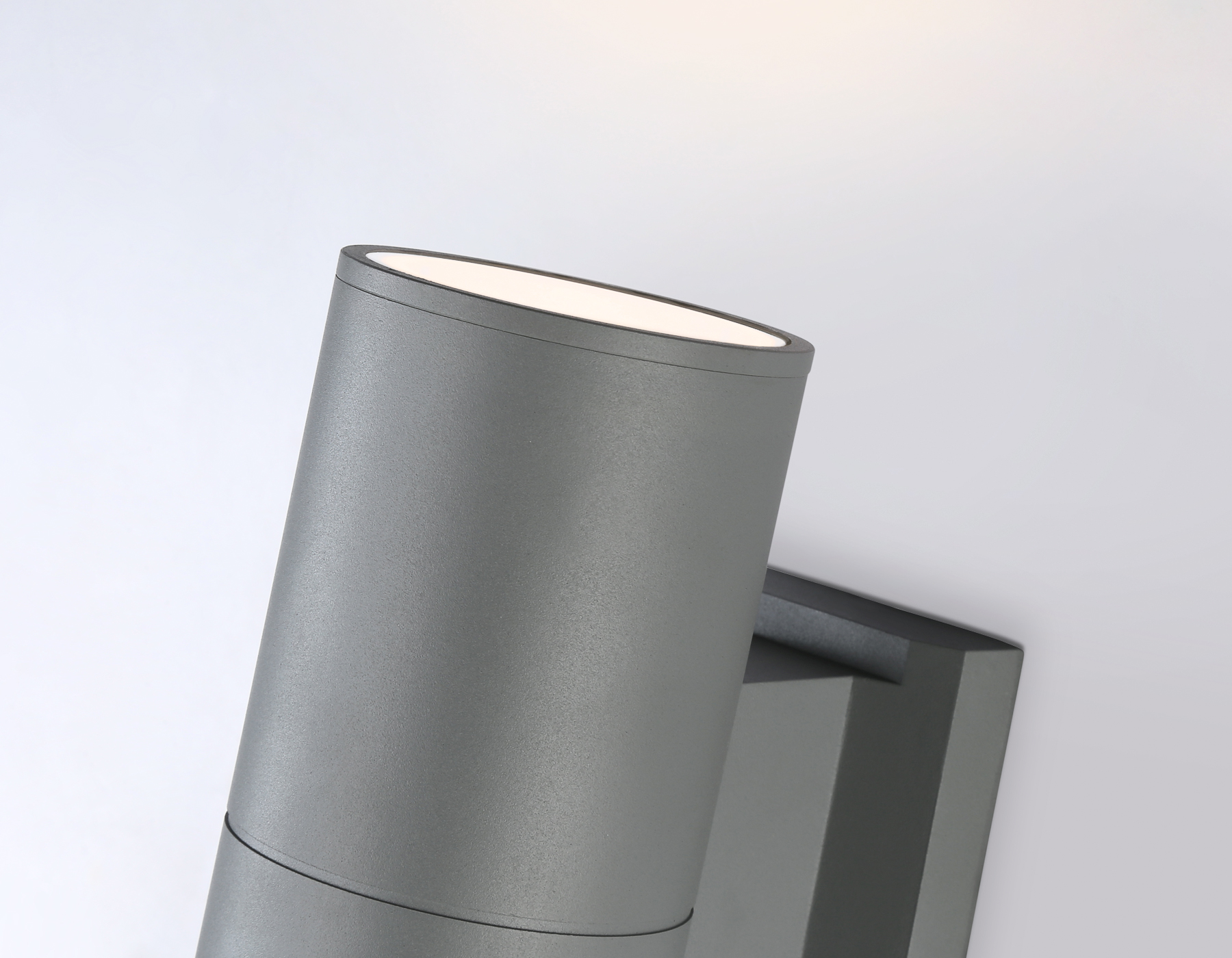 Уличный настенный архитектурный светильник ST2909 GR серый IP54 E27 max 40W 160*90*155