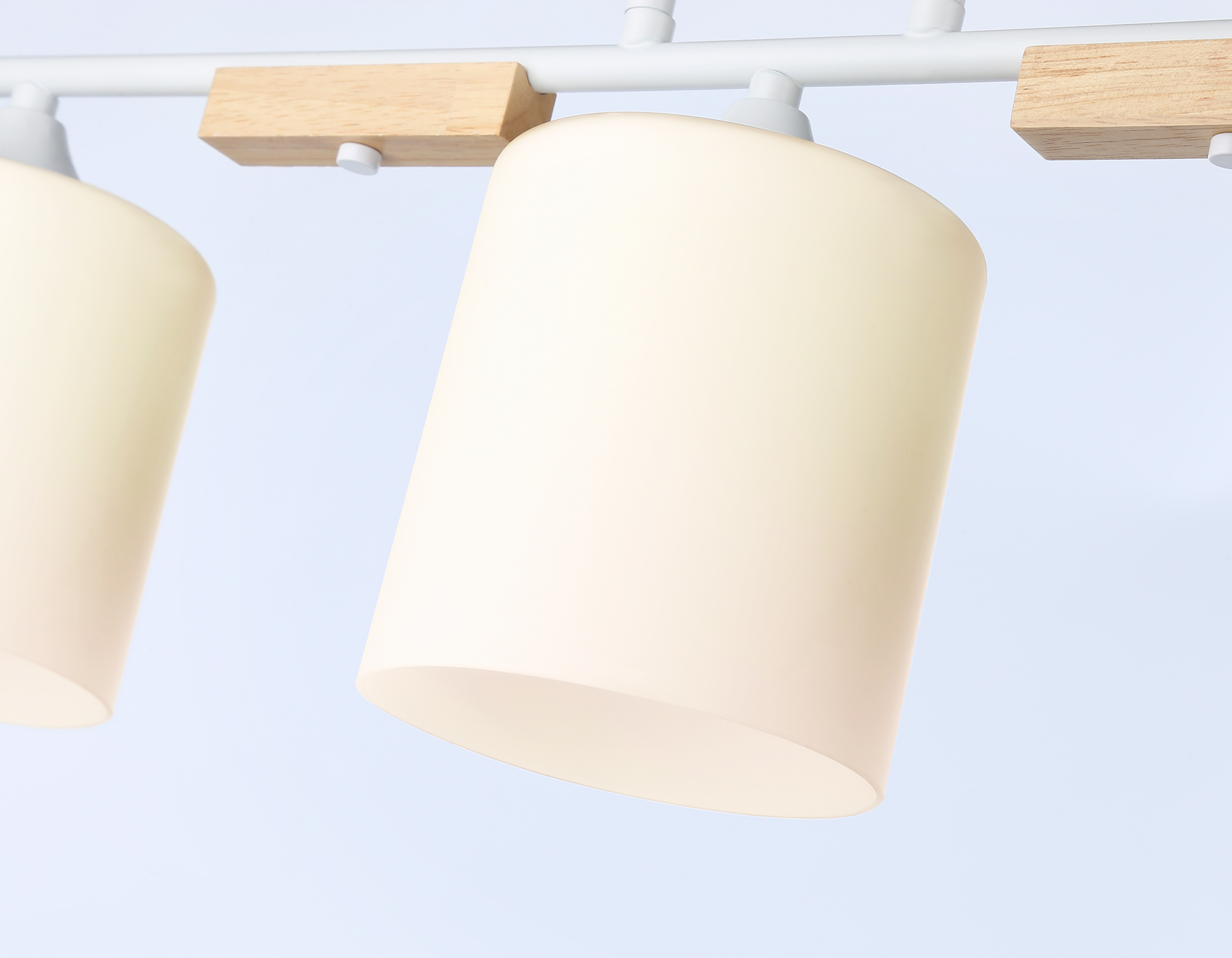 Подвесной светильник TR9546/3 WH/FR белый/белый матовый E27/3 max 40W 595*115*280