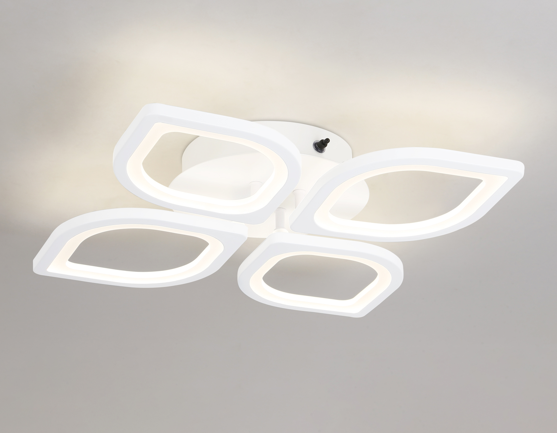 Потолочный светодиодный светильник с пультом FA4488/4 WH белый 4200K/3000K+6400K/6400K+3000K 62W 500*500*150 (ПДУ ИК)