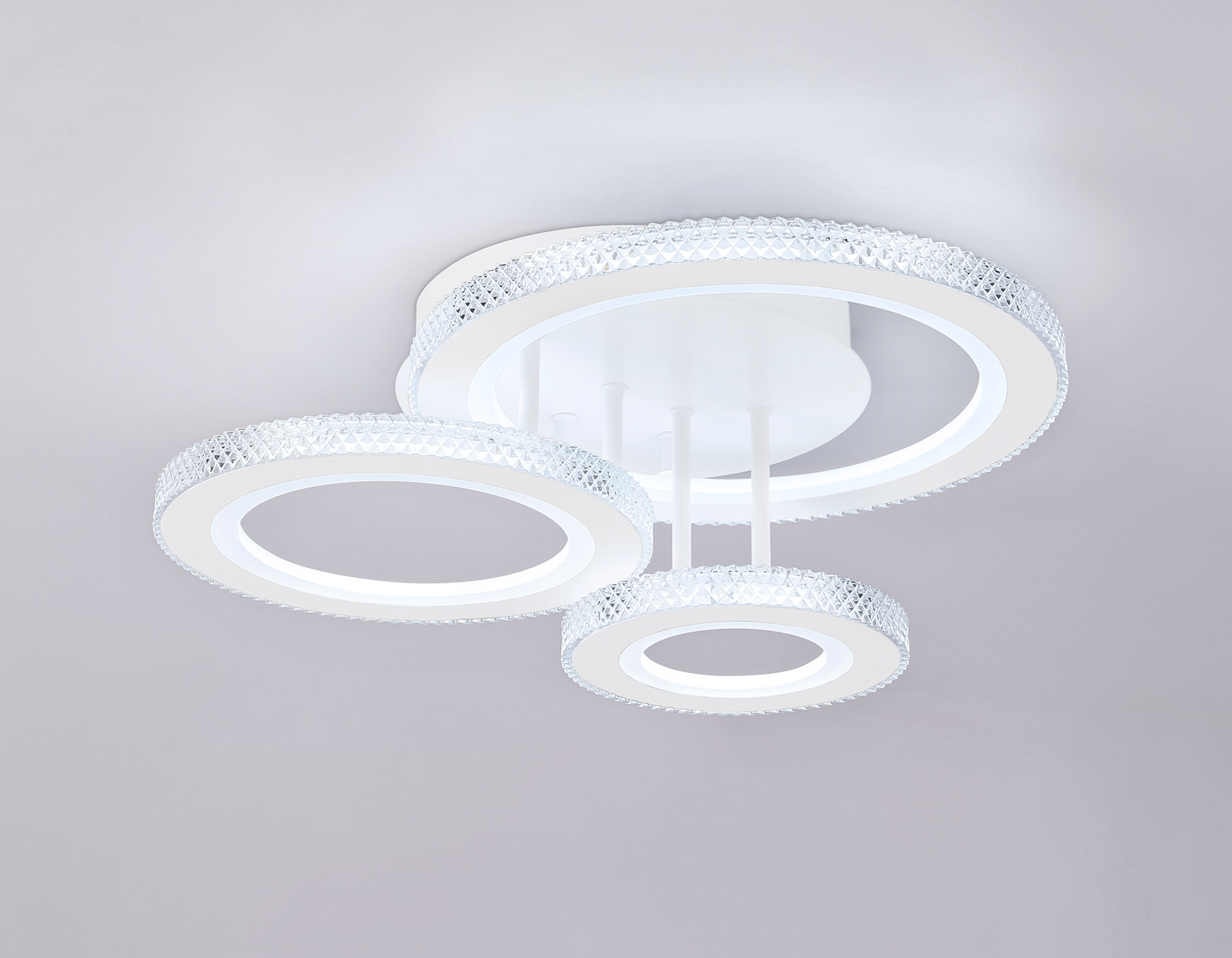 Потолочный светодиодный светильник с пультом FA8867/3 WH белый 3000K-6400K 38W 470*380*170 (ПДУ ИК)