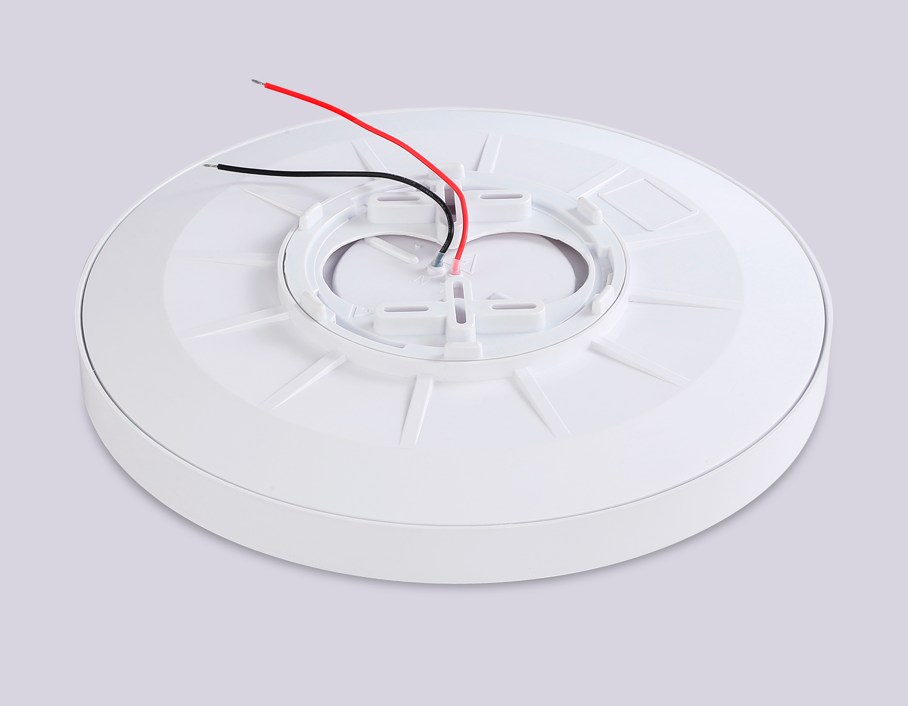 Потолочный светодиодный светильник с высокой степенью защиты IP54 FZ1246 WH белый IP54 12W 5000K D240*60 (Без ПДУ)