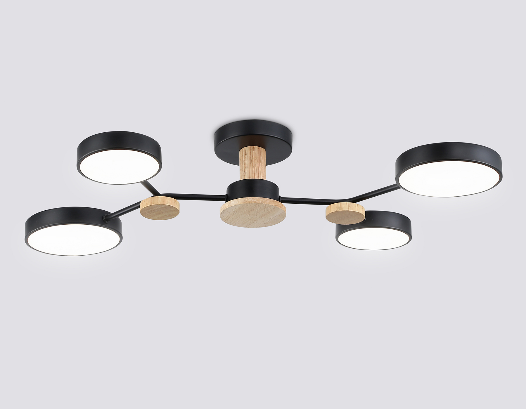 Люстра светодиодная на штанге FL4860/4 BK/WD черный/дерево 60W 3000-6000K 700*400*120 (без ПДУ)