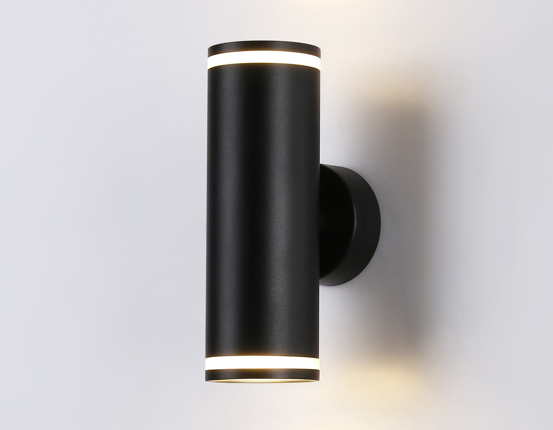 Настенный светильник со сменной лампой GU10 и акрилом FW2489/2 BK черный GU10/2 max 12W 170*55*95