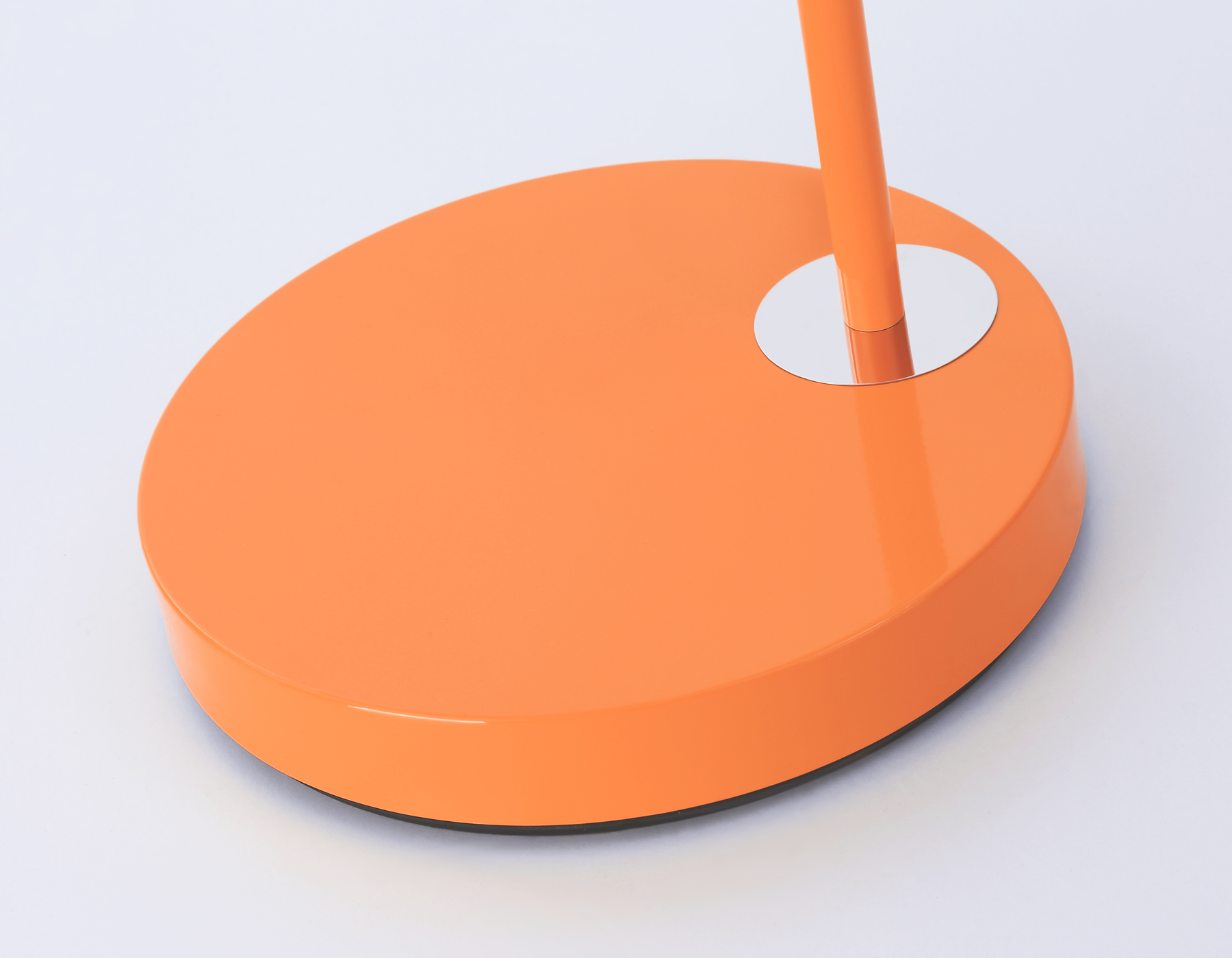 Светильник напольный с выключателем на проводе TR97689 OR оранжевый E27 max 40W D150*1540