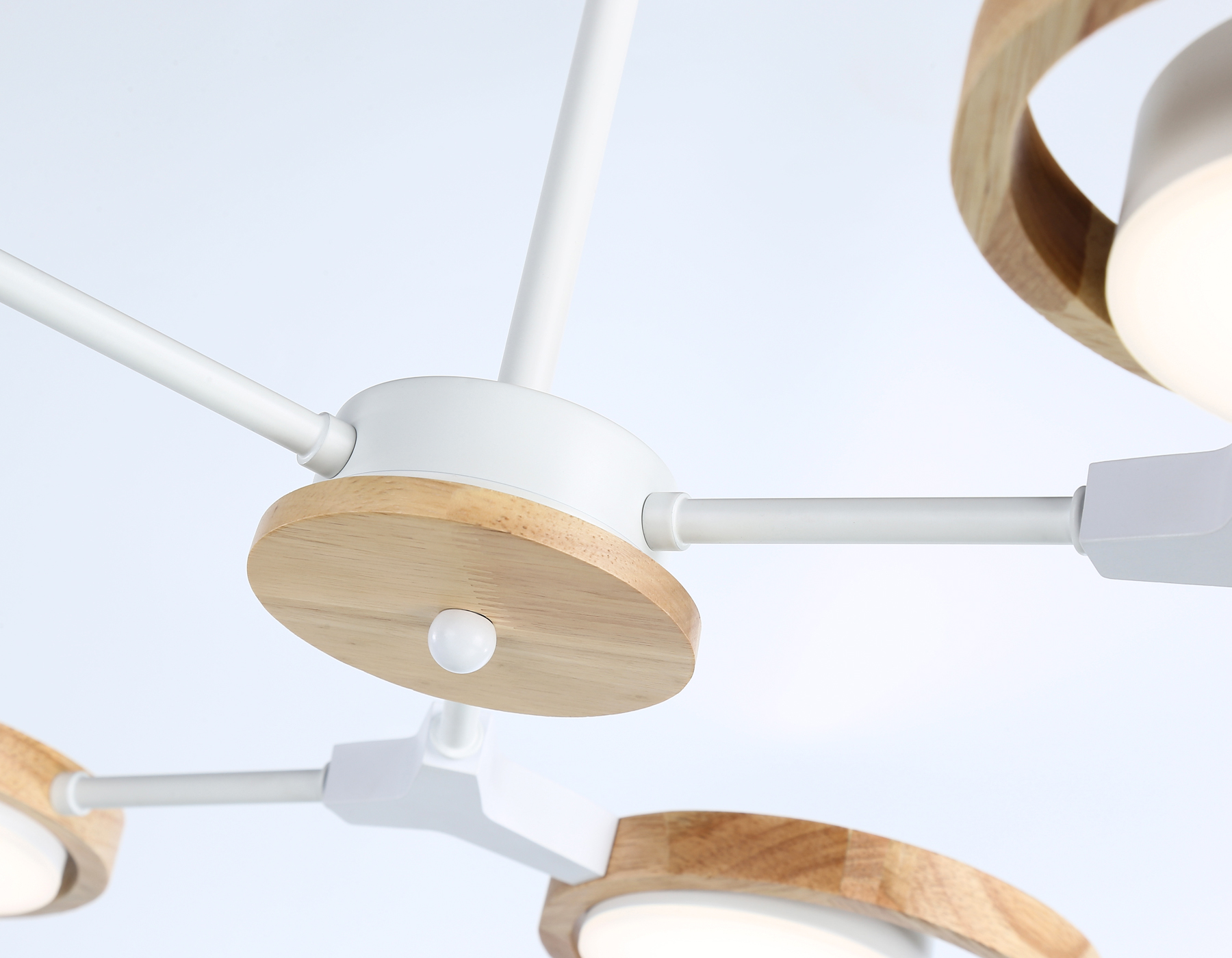 Подвесной светодиодный светильник FL51615/6 WH/LW белый/светлое дерево 3000K/4200K/6400K 42W D825*285 (Без ПДУ)