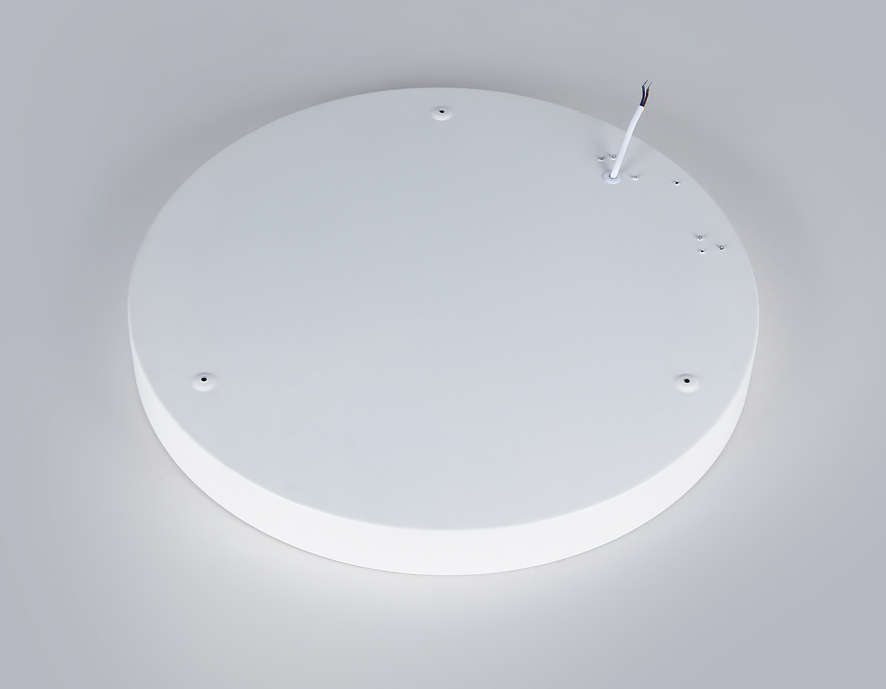 Потолочный светодиодный светильник с пультом FZ1401 WH белый IP20 48W 3000K-6500K D500*50 (ПДУ ИК)