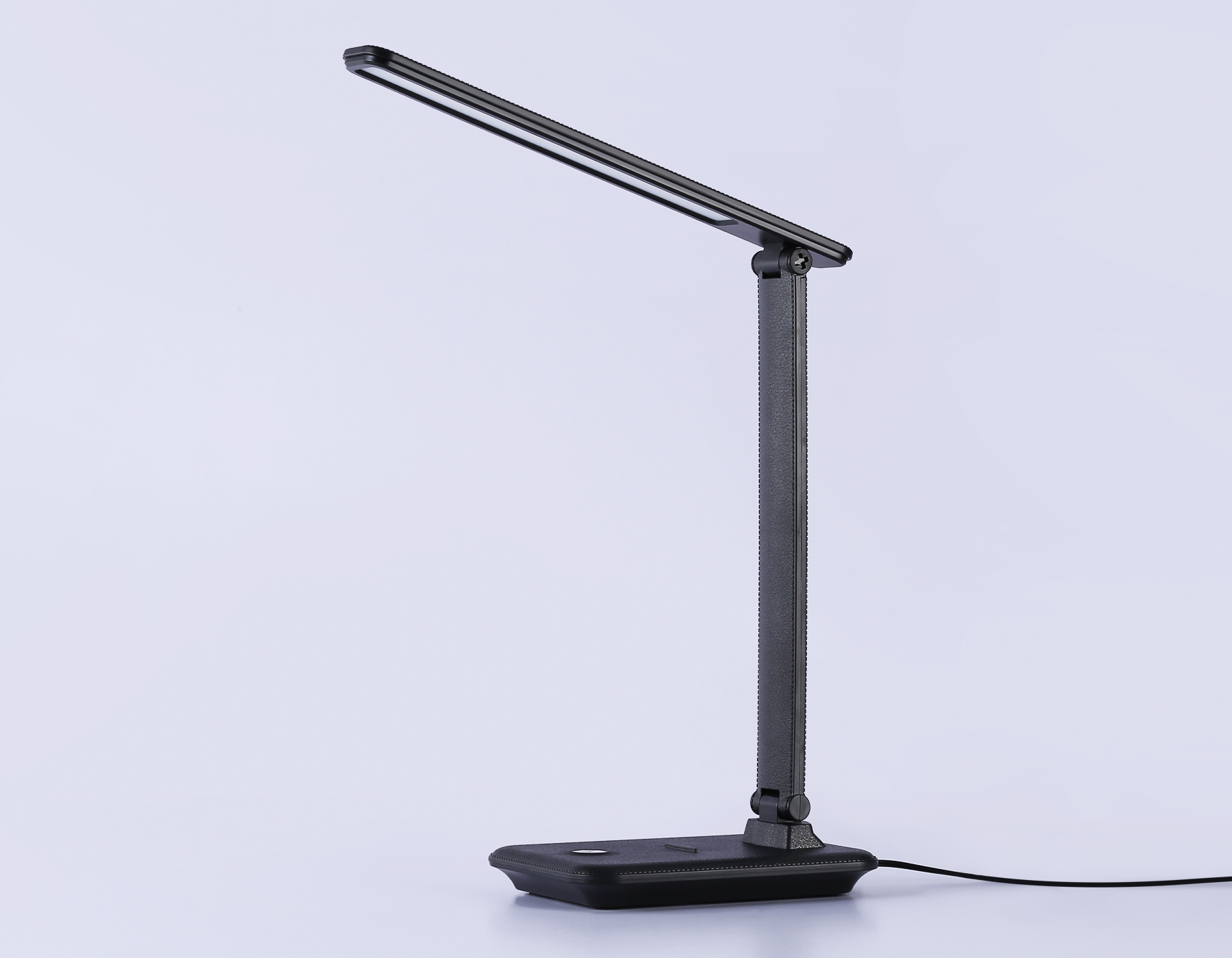 Светодиодная настольная лампа с диммером DE503 BK черный LED 3000-6400K 9W