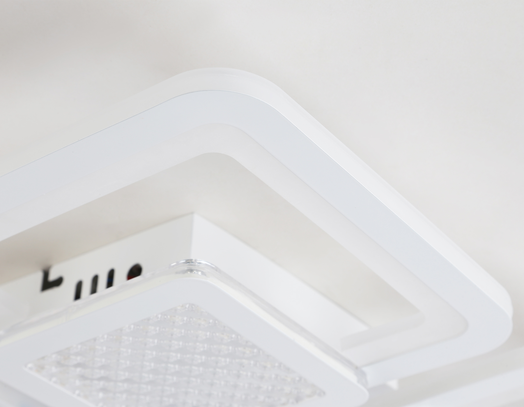 Потолочный светодиодный светильник с пультом FA4283/4+4 WH белый 100W 3000K+6400K/4200K/6400K+3000K 435*435*70 (ПДУ ИК)