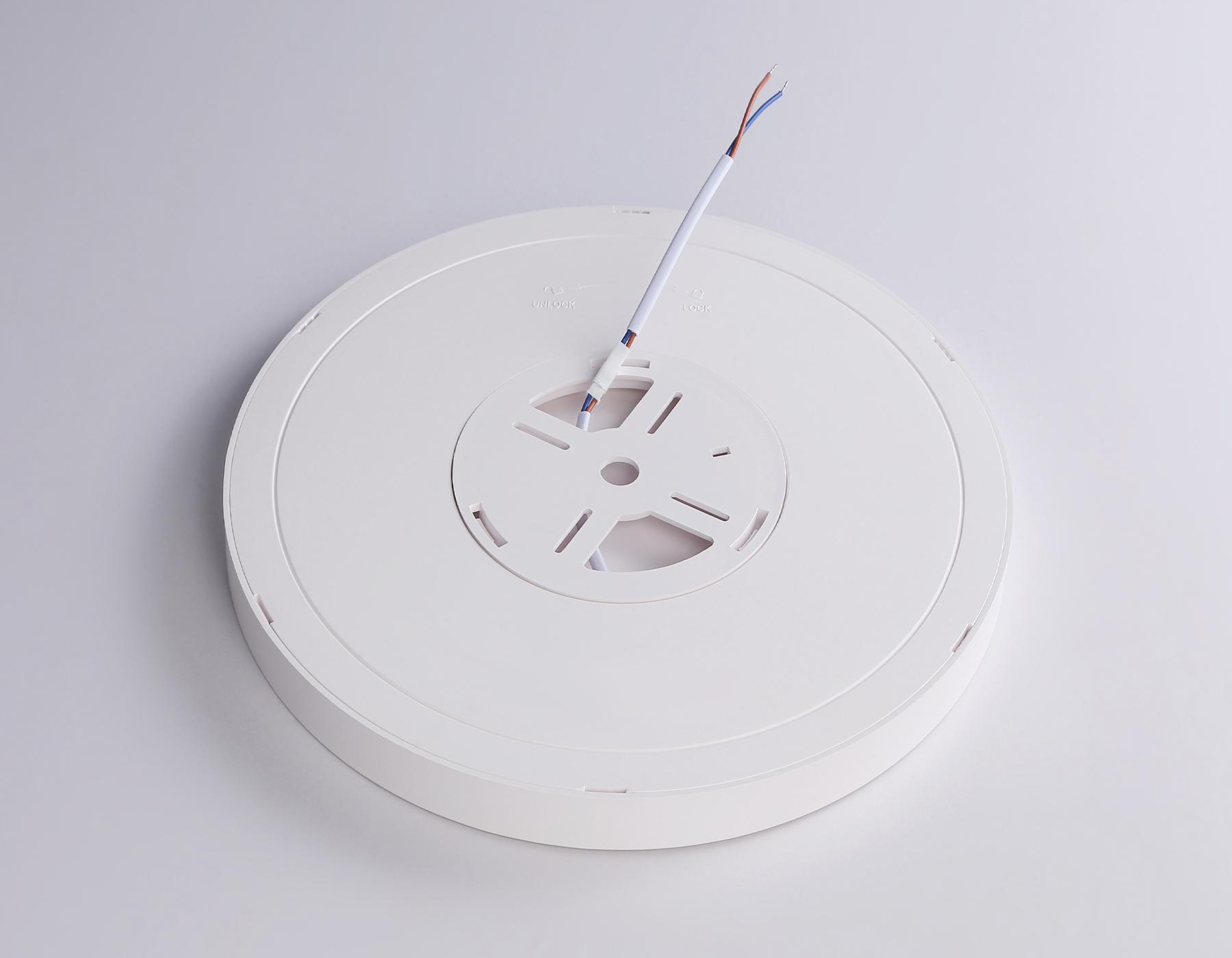 Светильник светодиодный ультратонкий 3000K-6500K с CCT-переключателем FZ1901 WH белый IP54 13W 3000K-6500K CCT-переключатель D230*25 (Без ПДУ)