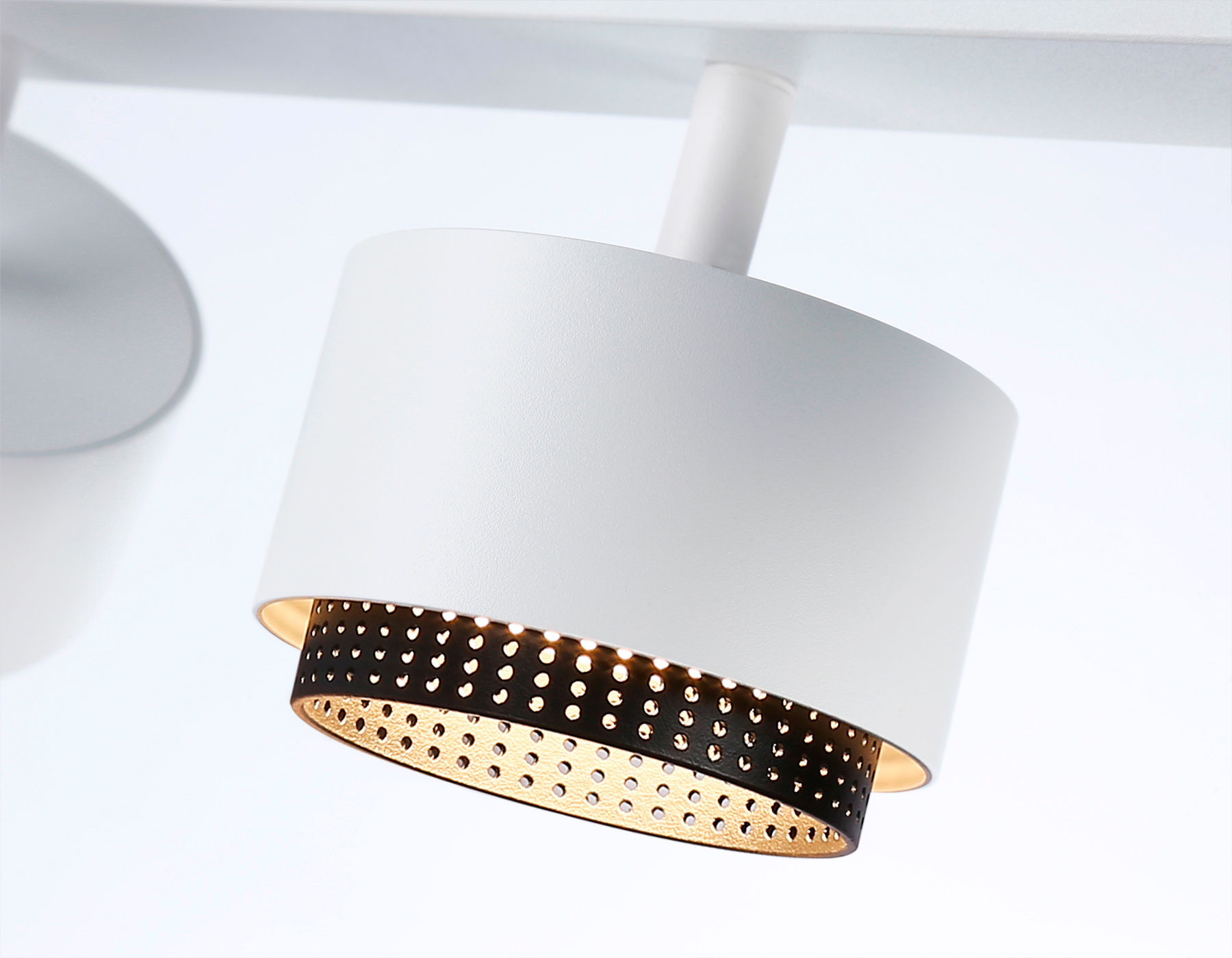 Настенно-потолочный поворотный спот со сменной лампой GX53 TN71291/3 WH/BK белый/черный GX53/3 max 12W 400*95*137