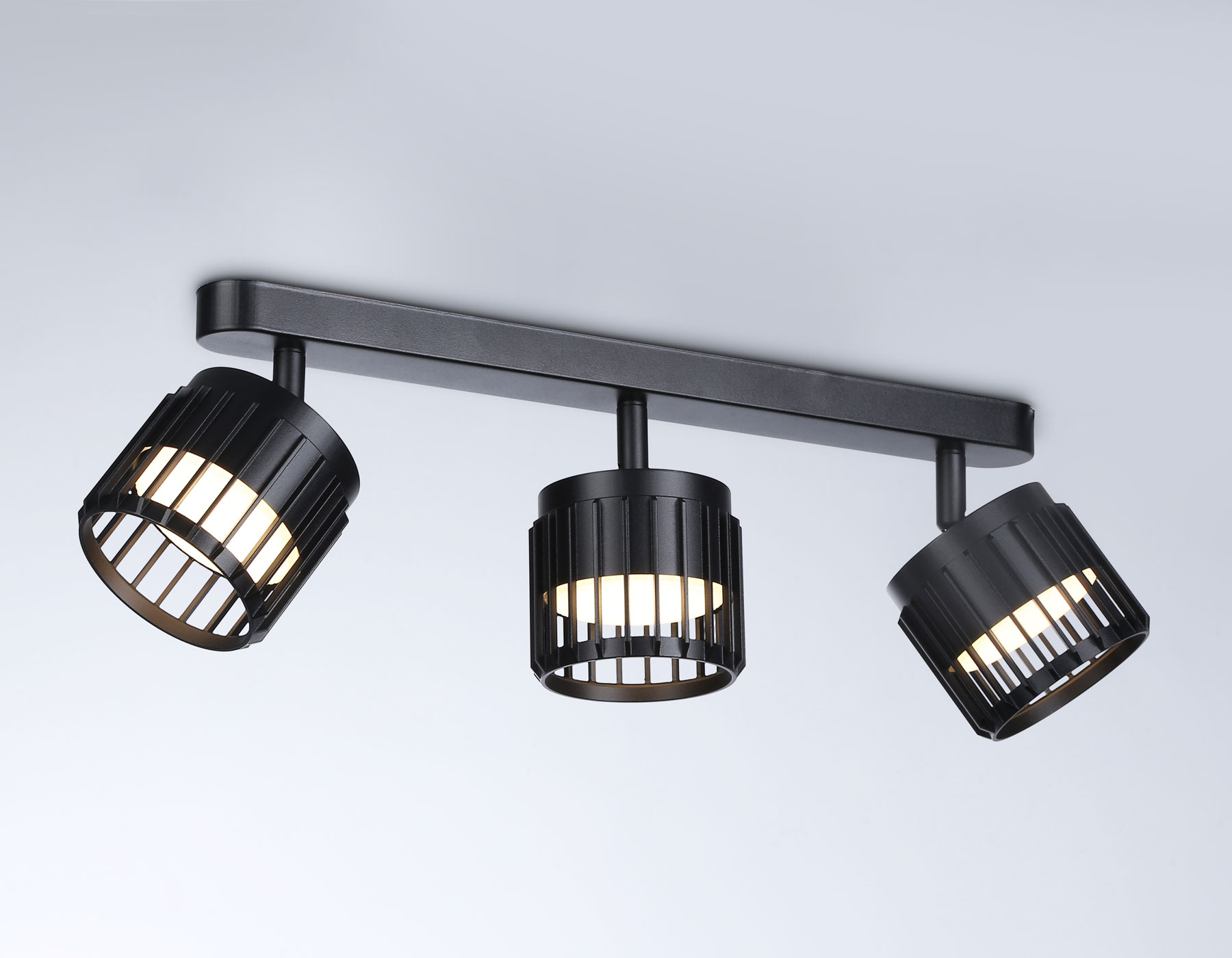 Настенно-потолочный поворотный спот со сменной лампой GX53 TN71168/3 BK черный GX53/3 400*100*125