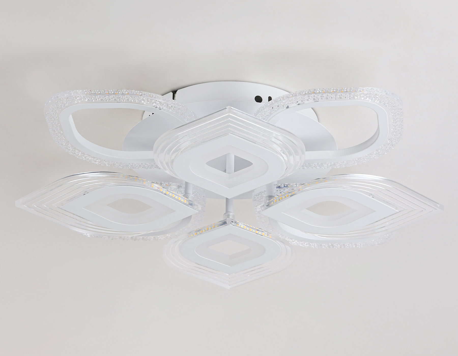 Потолочный светодиодный светильник с пультом FA4294/4+4 WH белый 128W 3000K/4200K/6400K D555*120 (ПДУ ИК)