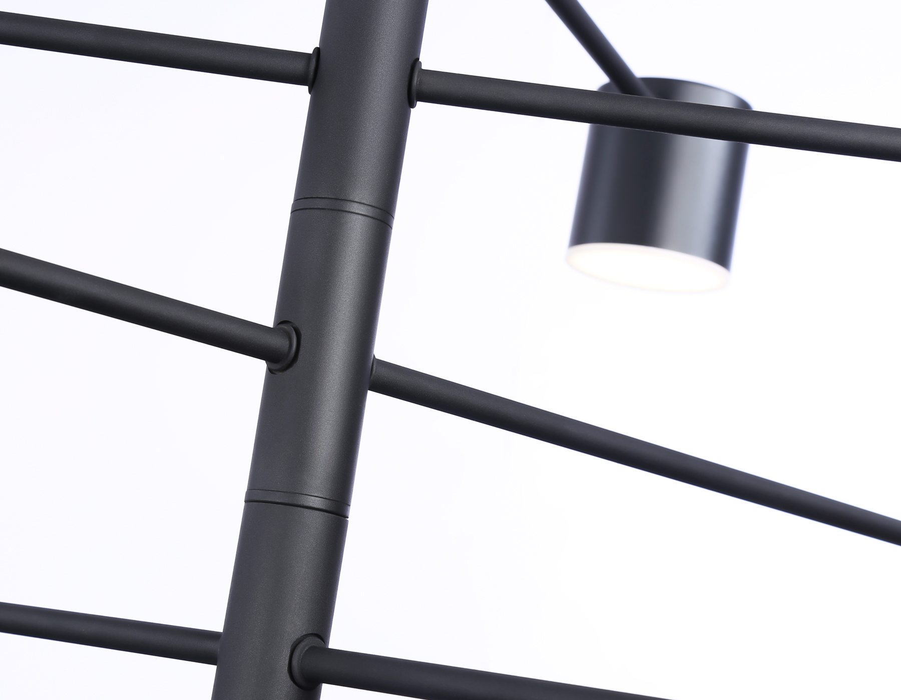 Подвесной светодиодный светильник FL51689/8 BK черный 3000K/4200K/6400K 48W D900*1000 (Без ПДУ)