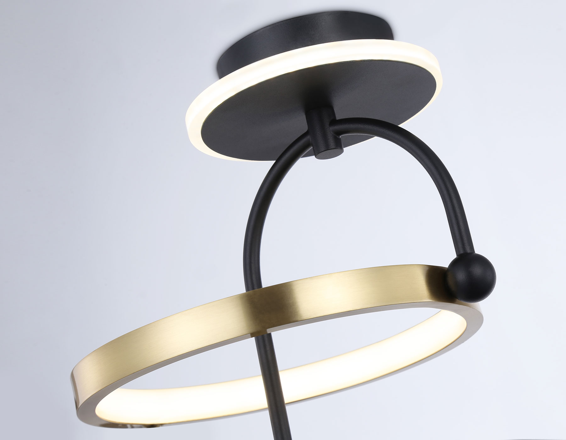 Потолочный светодиодный светильник FL66424 BK/GD черный/золото 3000K/4200K/6400K 15W 240*220*347.7 (Без ПДУ)