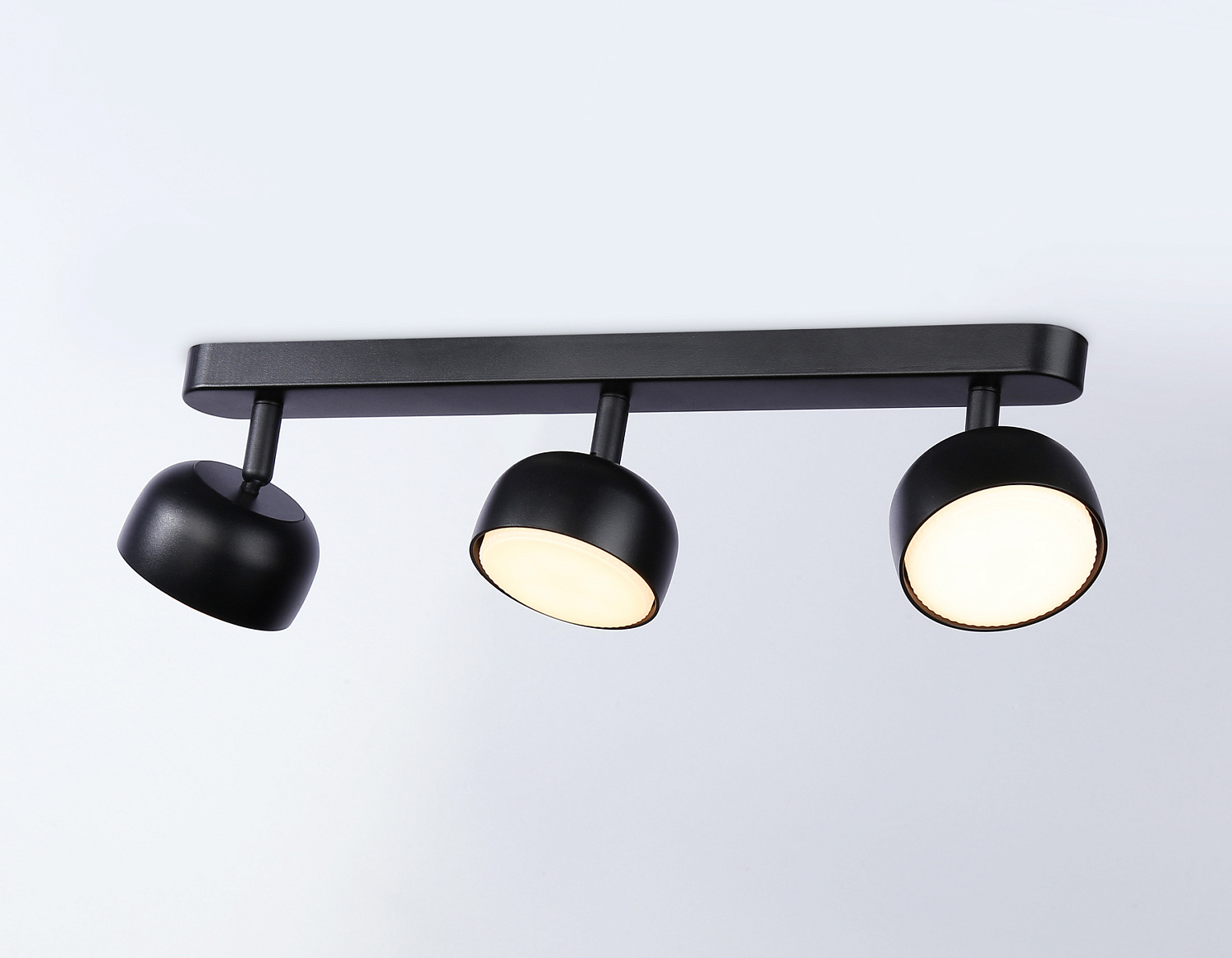 Светильник накладной поворотный со сменной лампой GX53 TN71018/3 BK черный GX53/3 max 12W 400*80*90