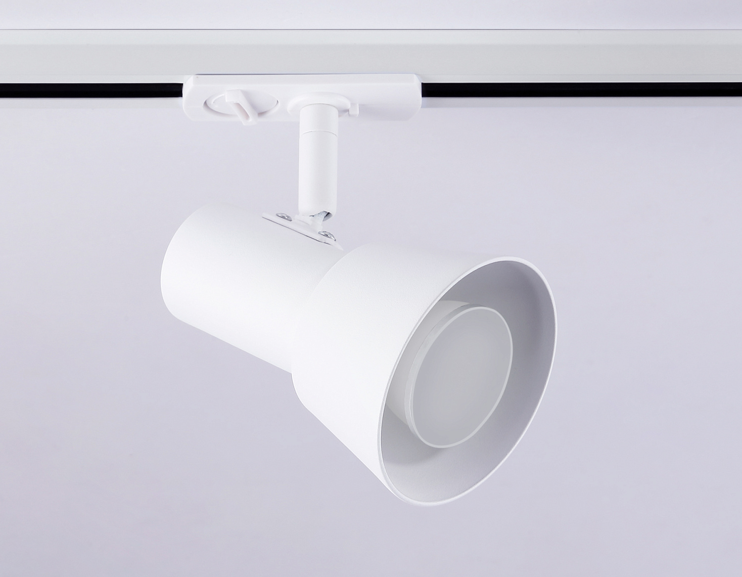 Трековый светильник со сменной лампой GU10 GL5150 WH белый GU10 max 12W