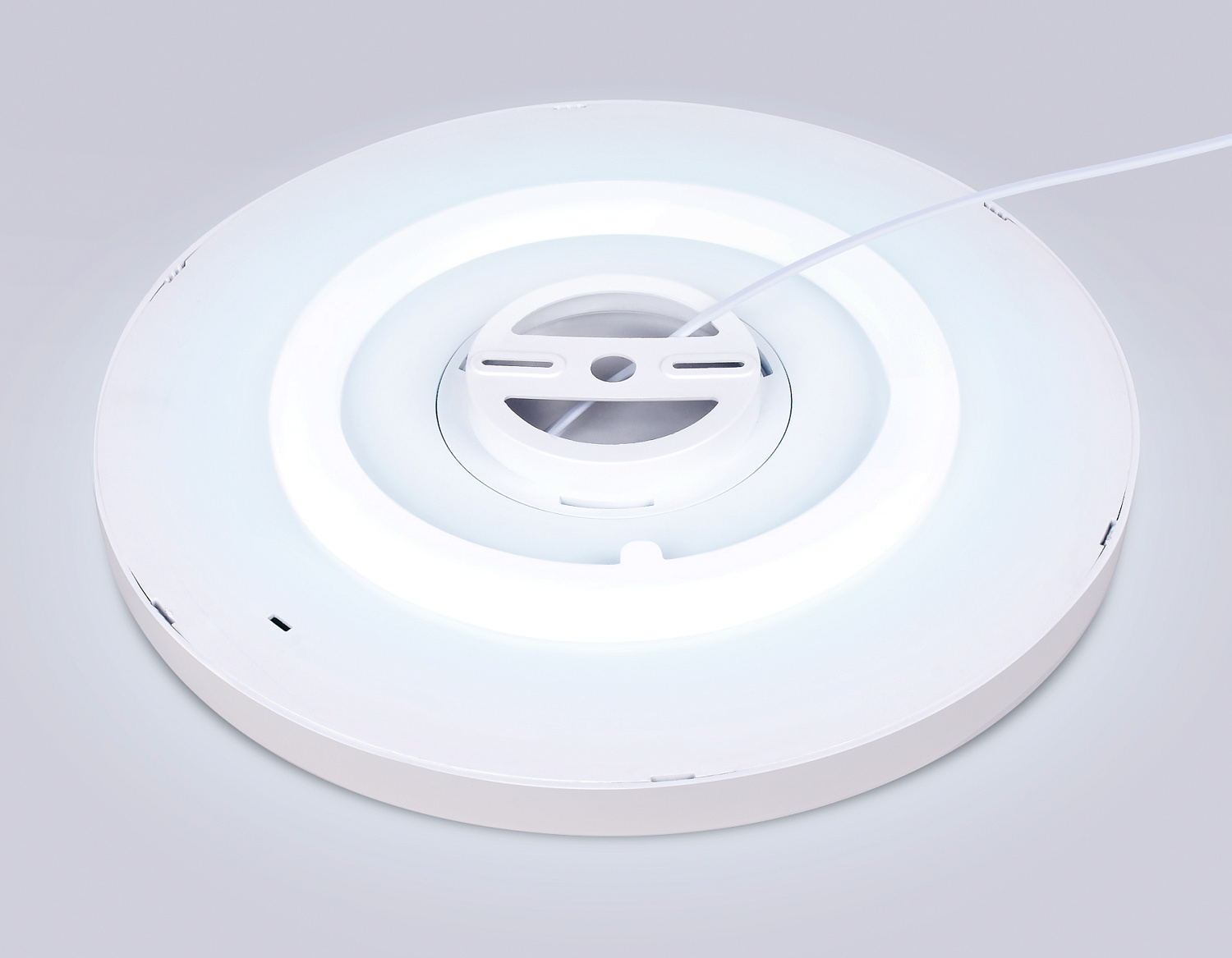 Потолочный светодиодный светильник с подсветкой FZ3001 WH белый IP44 24W+10W 6400+6400К D290*40 (Без ПДУ)