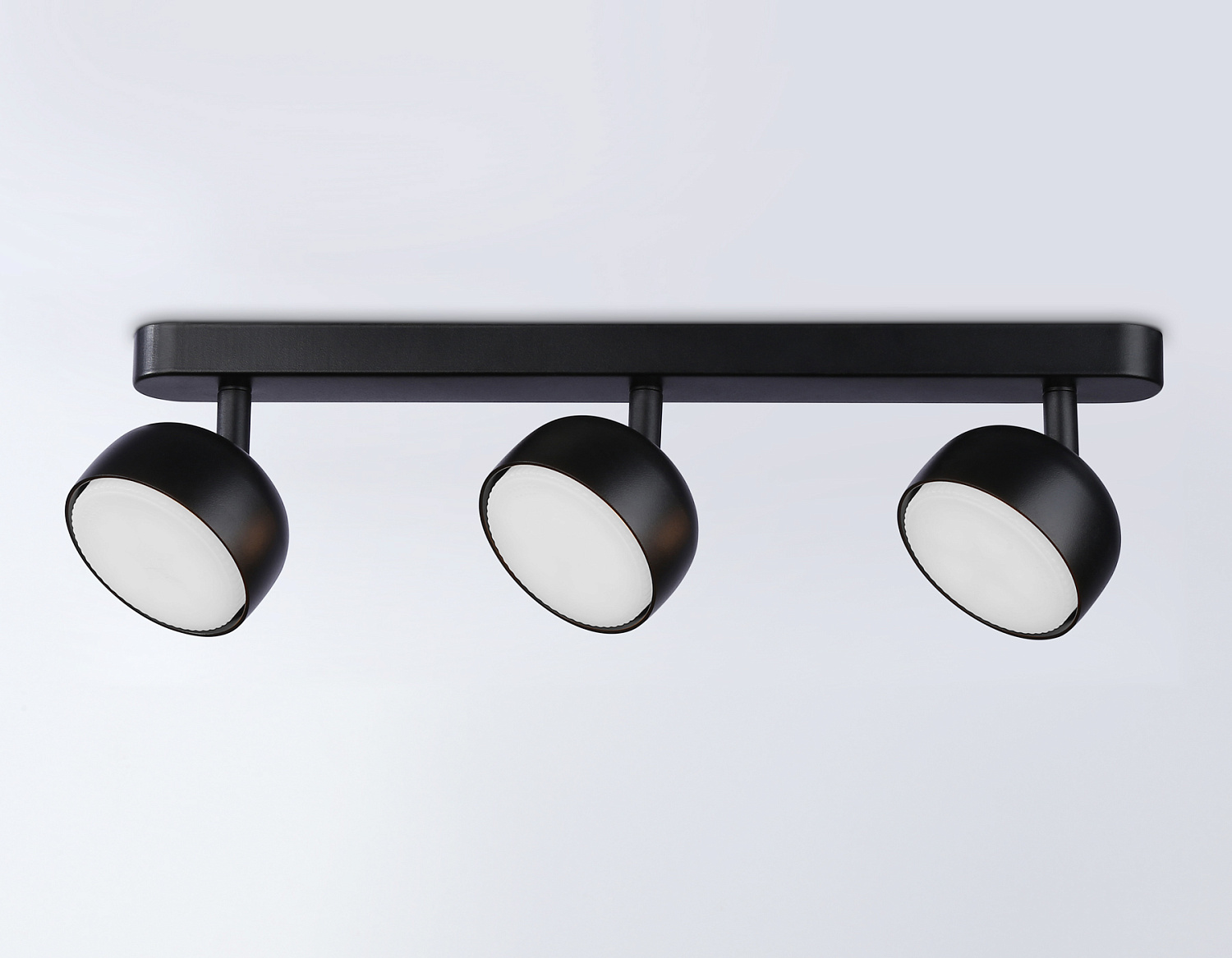 Светильник накладной поворотный со сменной лампой GX53 TN71018/3 BK черный GX53/3 max 12W 400*80*90