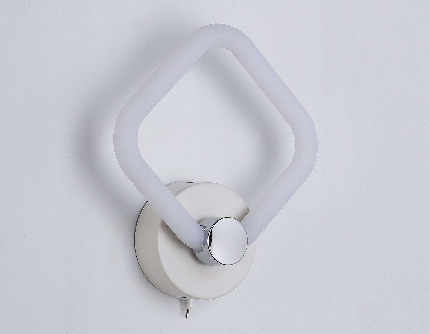 Светодиодный настенный светильник с выключателем на корпусе FA3871 WH белый 14W 3000K-6400K 250*209*100