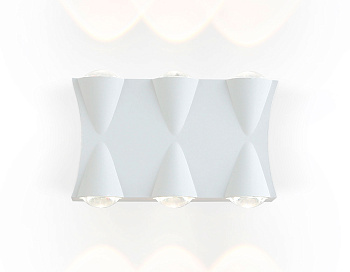 Уличный настенный светодиодный светильник IP54 ST4485/6 WH белый LED 4200K 6W IP54 140*80*45