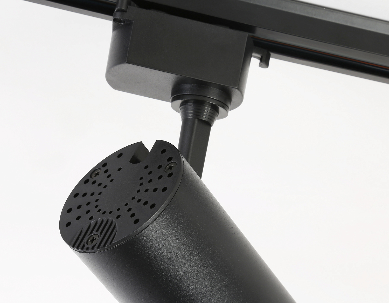 Трековый светодиодный светильник GL5828 BK черный LED 15W 4200K 24°