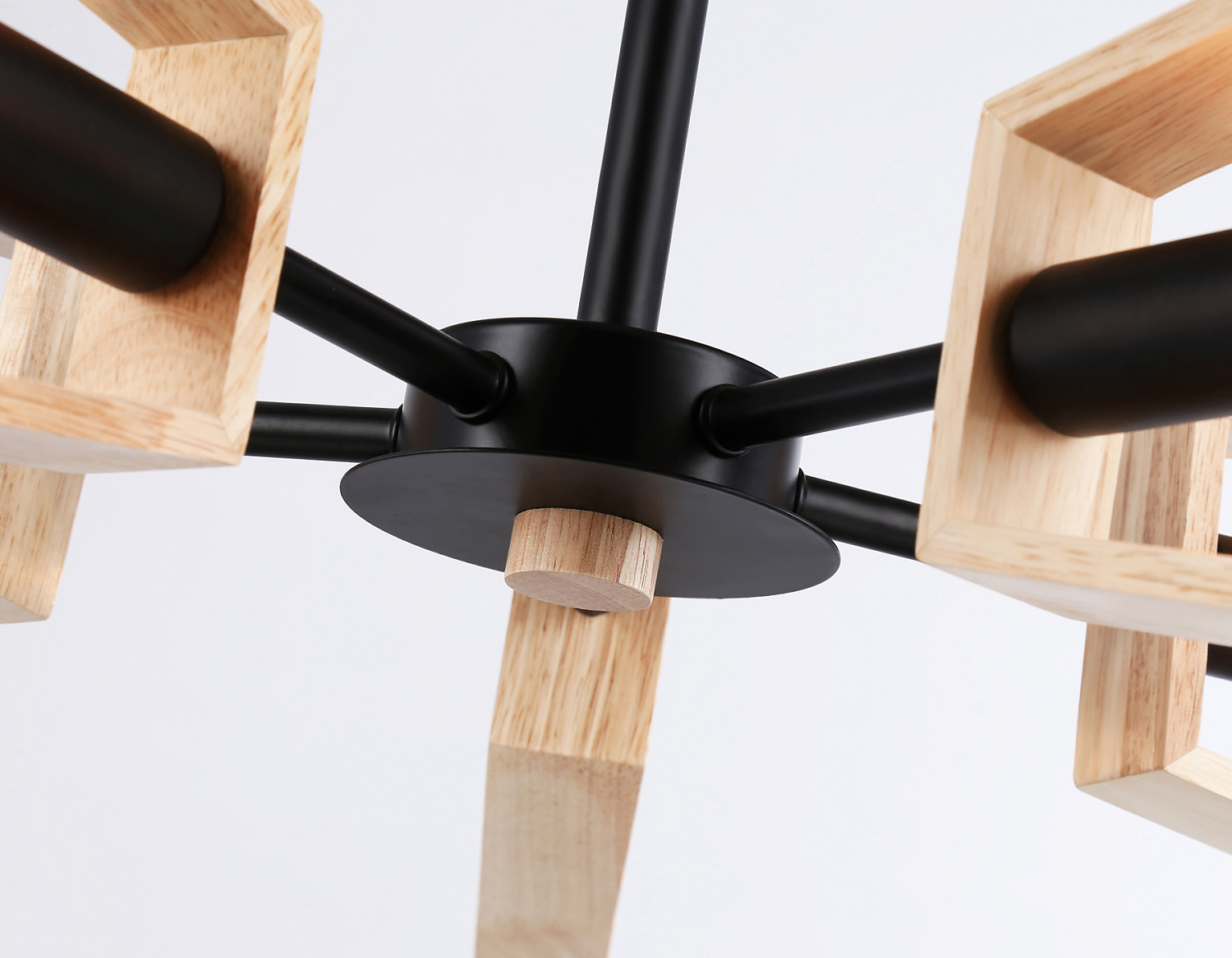 Подвесной светильник в стиле лофт TR80495/5 BK/LW черный/светлое дерево E14/5 max 60W D620*430