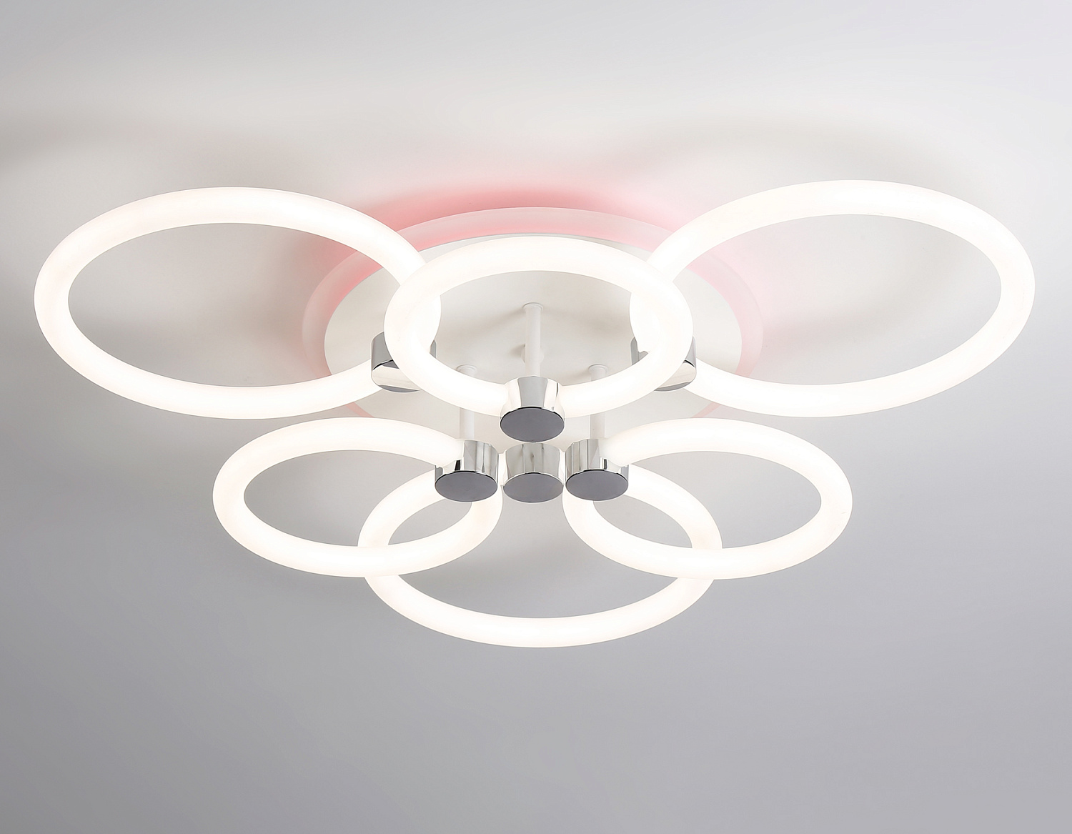 Светодиодный потолочный светильник с подсветкой FA3844/3+3 WH белый 102W 3000K-6400K+RGB D670*115 (ПДУ РАДИО 2.4G)