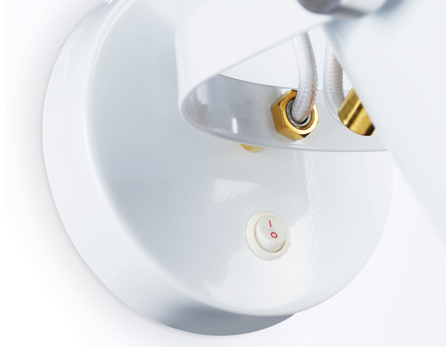 Накладной спот с выключателем в стиле лофт TR8202 WH белый E27 max 40W D117*280