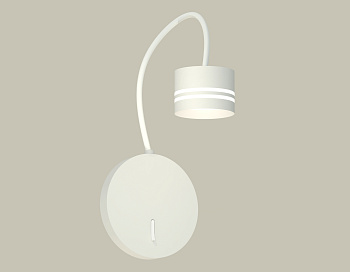 Комплект настенного светильника с выключателем и акрилом XB9595203 SWH/FR белый песок/белый матовый GX53 (C9595, N8477)